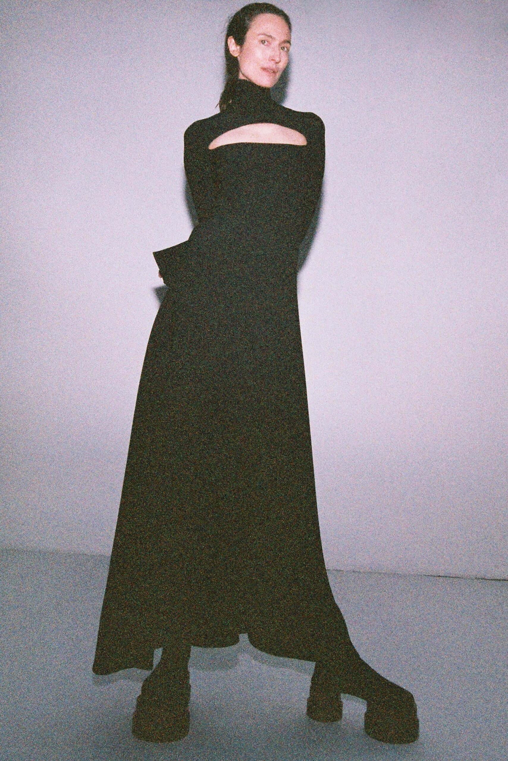 A.W.A.K.E. MODE Resort 23 Look 253