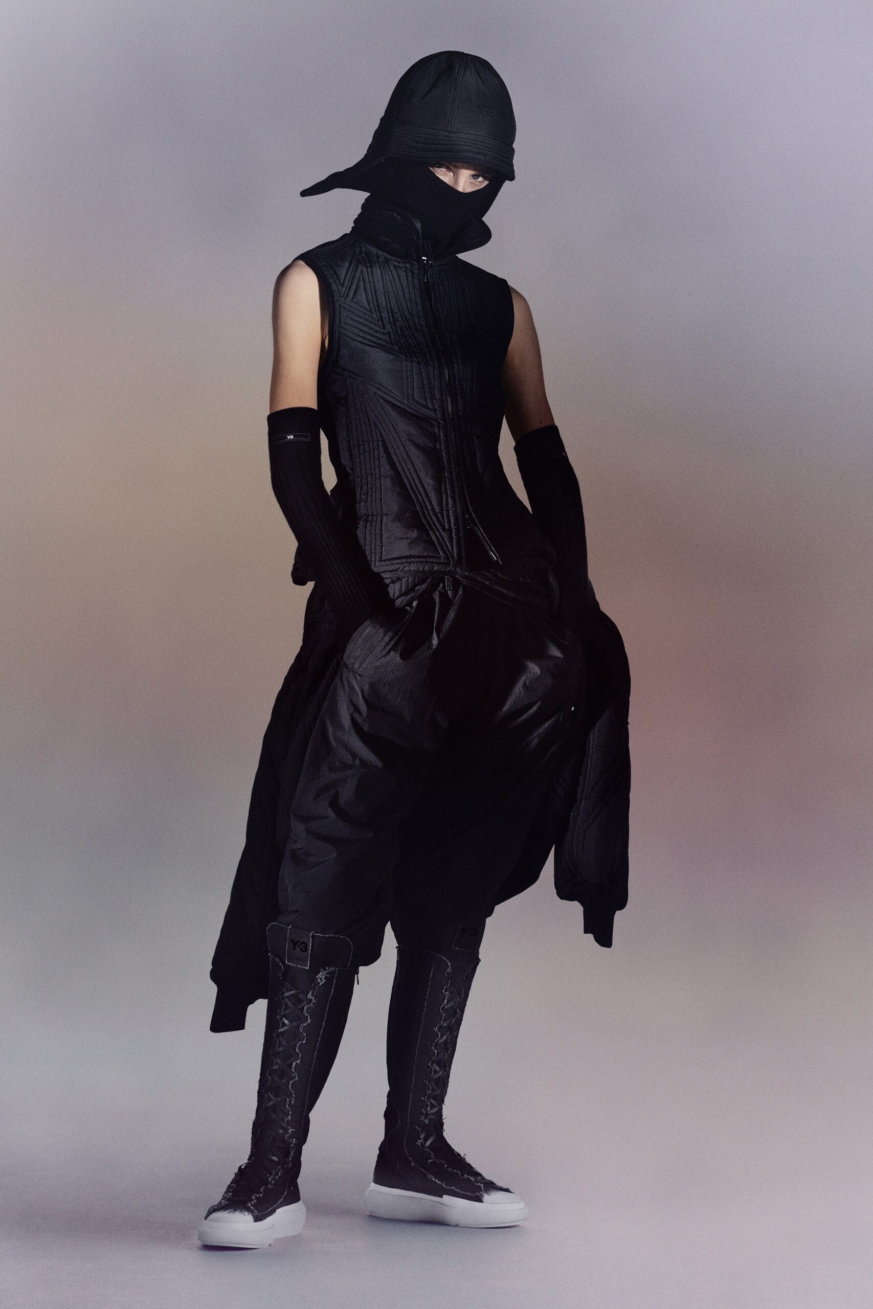 Y-3 F/W 23 Menswear Look 15
