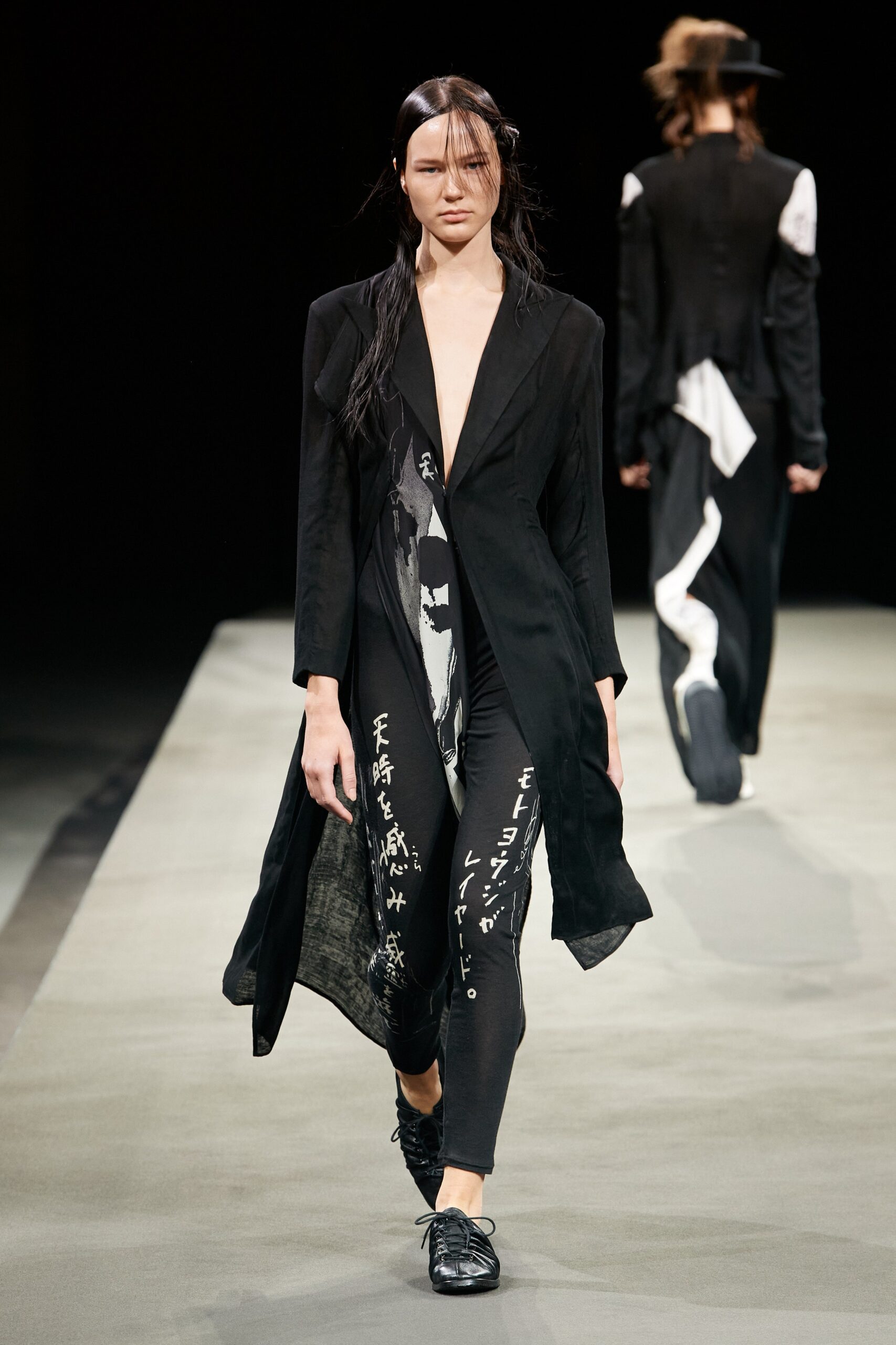 Yohji Yamamoto S/S 23 Look 15