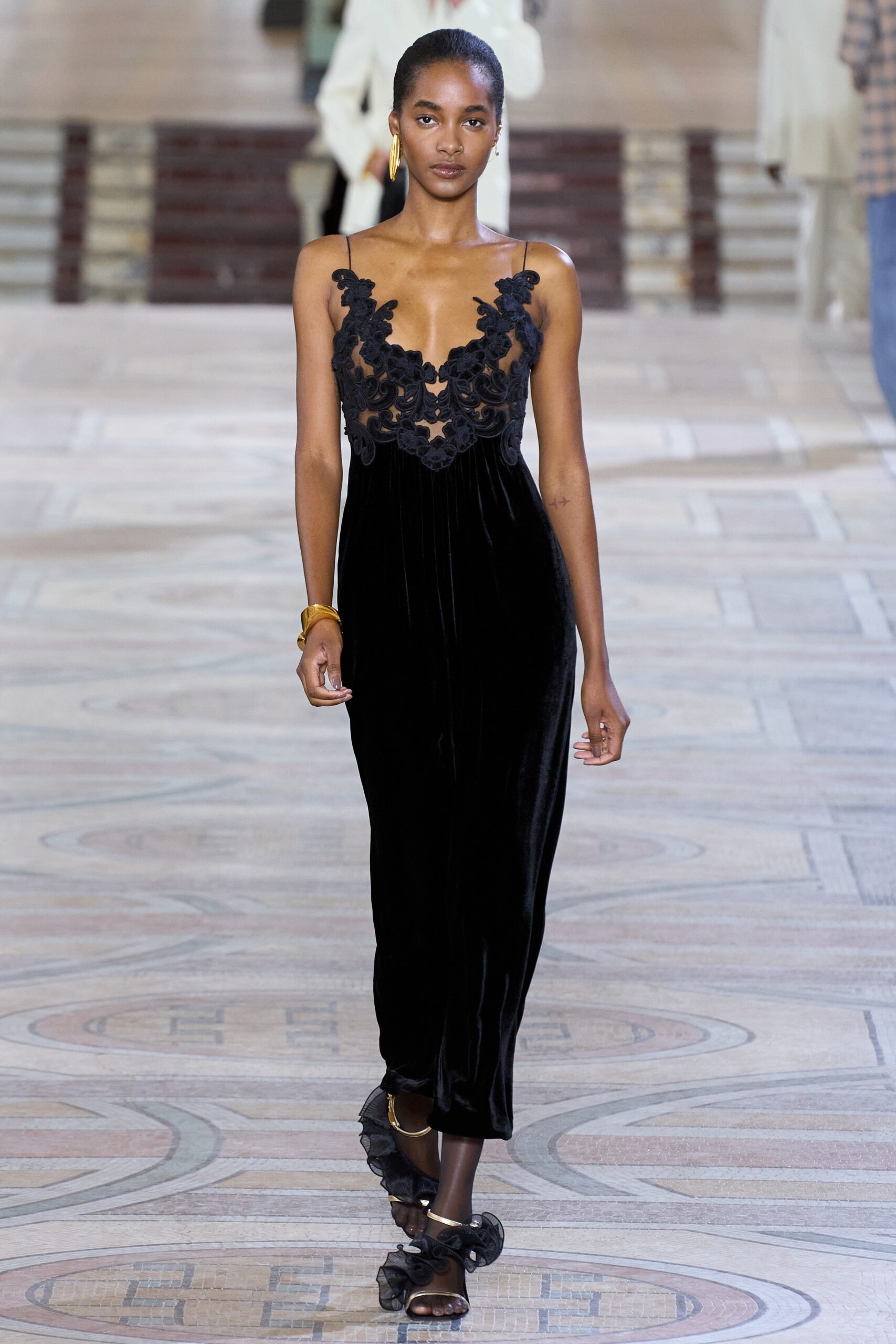 Zimmermann F/W 23 Look 15