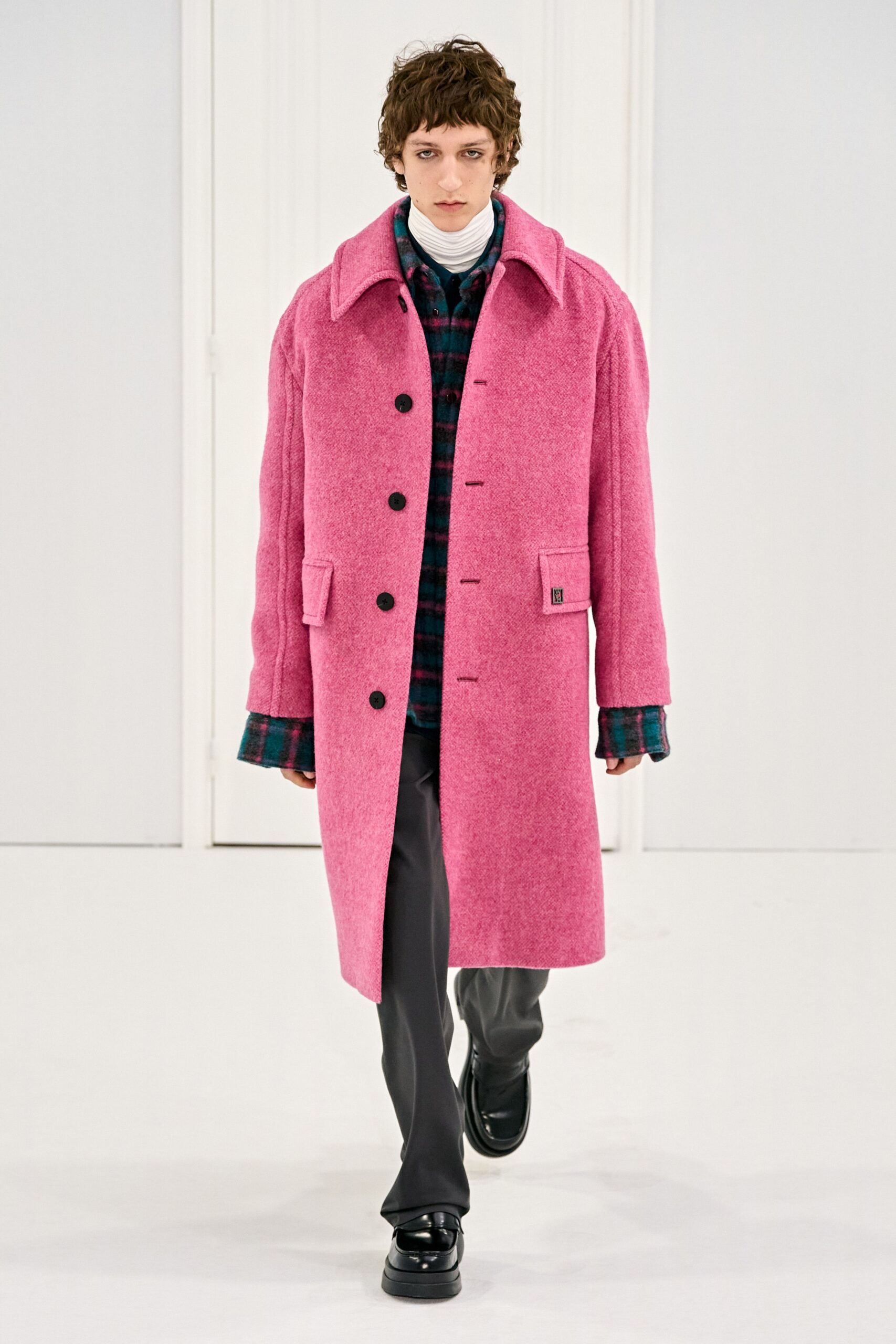 Wooyoungmi F/W 22 Menswear Look 16