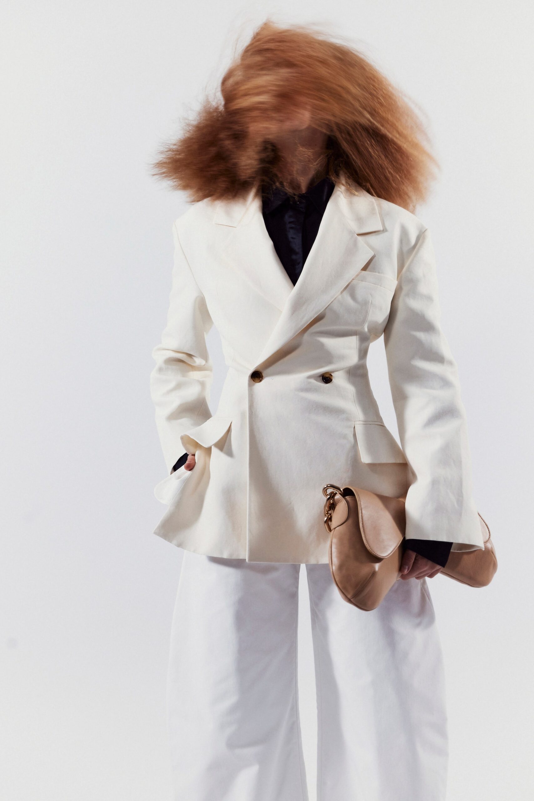 A.W.A.K.E. MODE S/S 24 Look 241