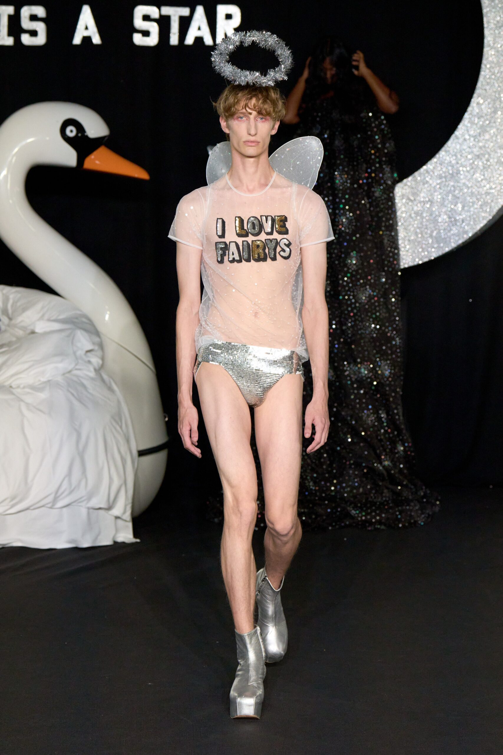 Ashish S/S 24 Look 189