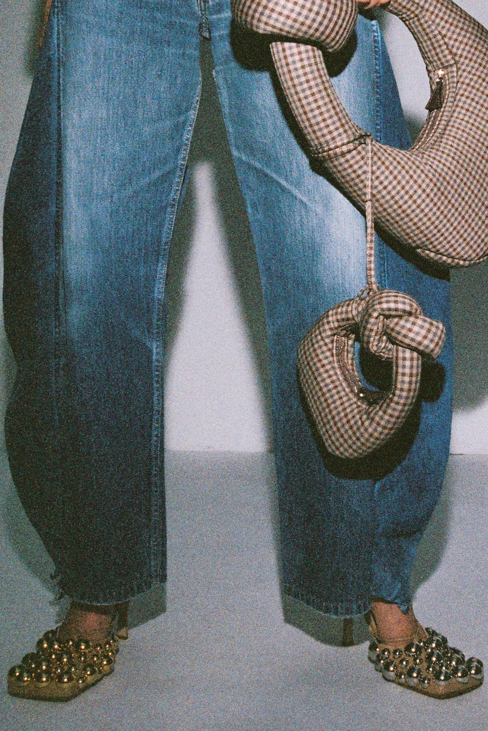 A.W.A.K.E. MODE Resort 23 Look 281