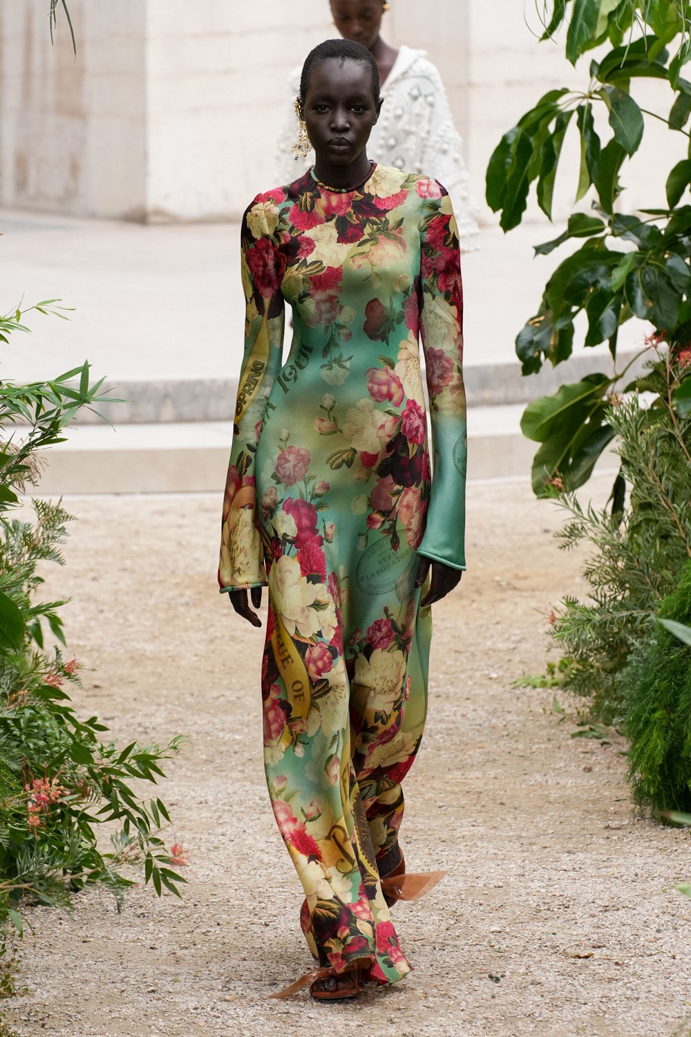Zimmermann S/S 23 Look 17