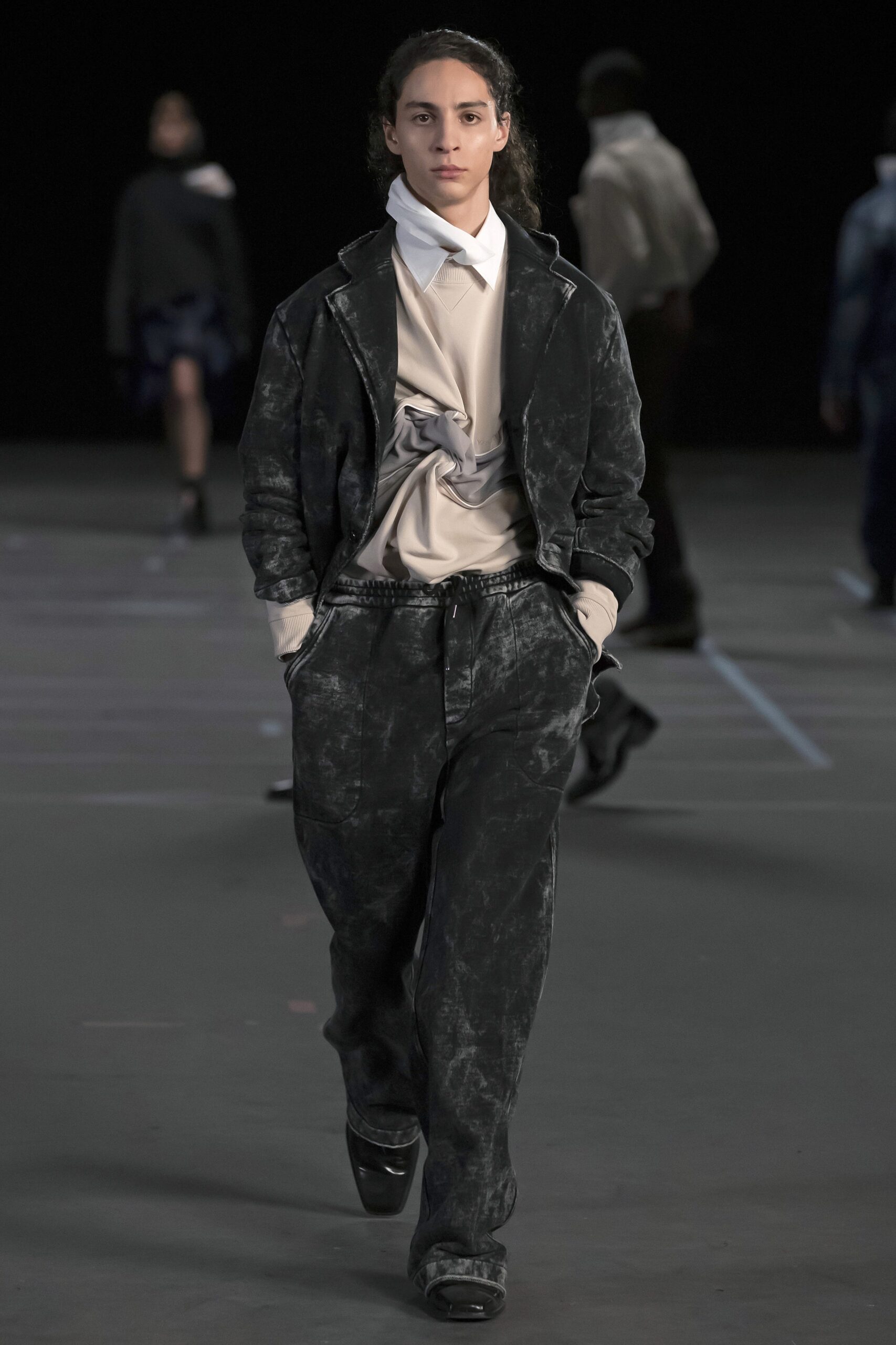 Y/Project F/W 21 Menswear Look 18