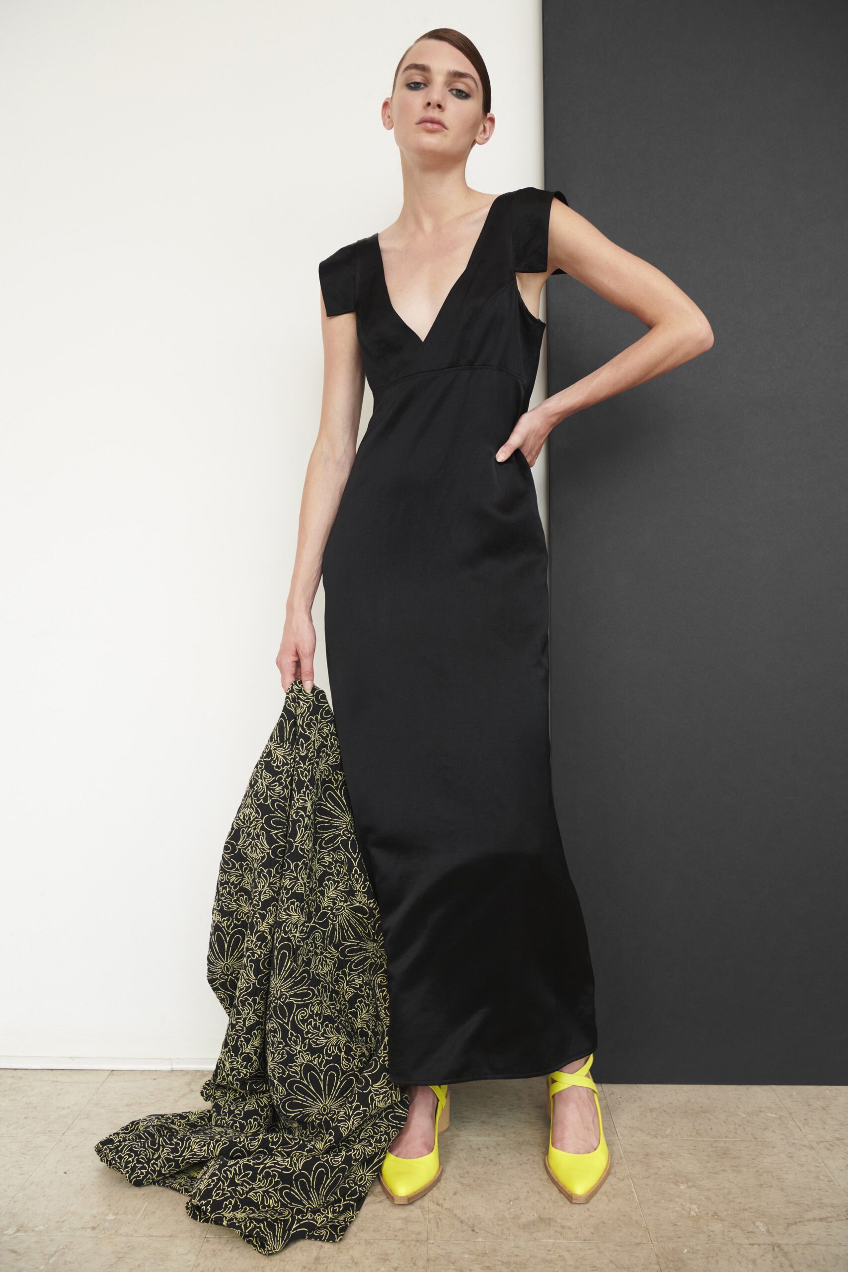 Zero + Maria Cornejo S/S 23 Look 18