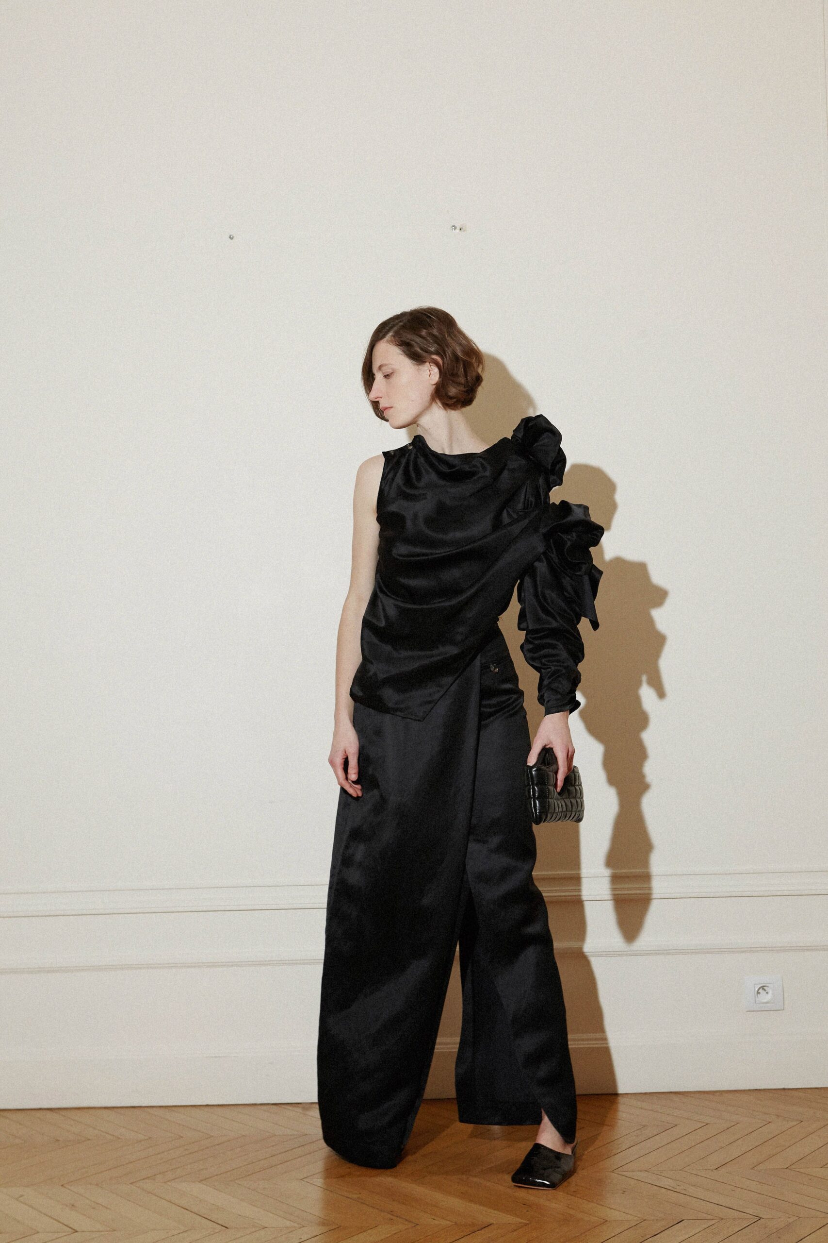 A.W.A.K.E. MODE F/W 20 Look 300
