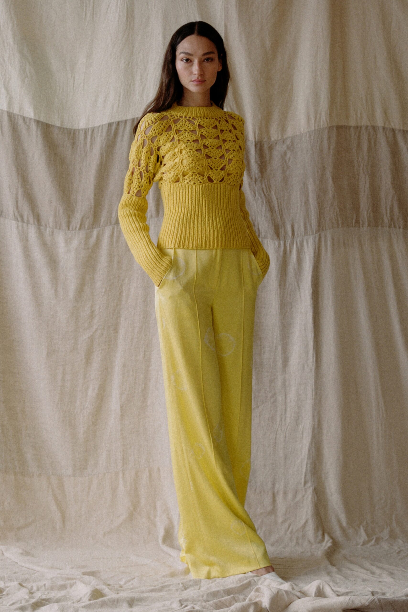 Alejandra Alonso Rojas S/S 22 Look 225