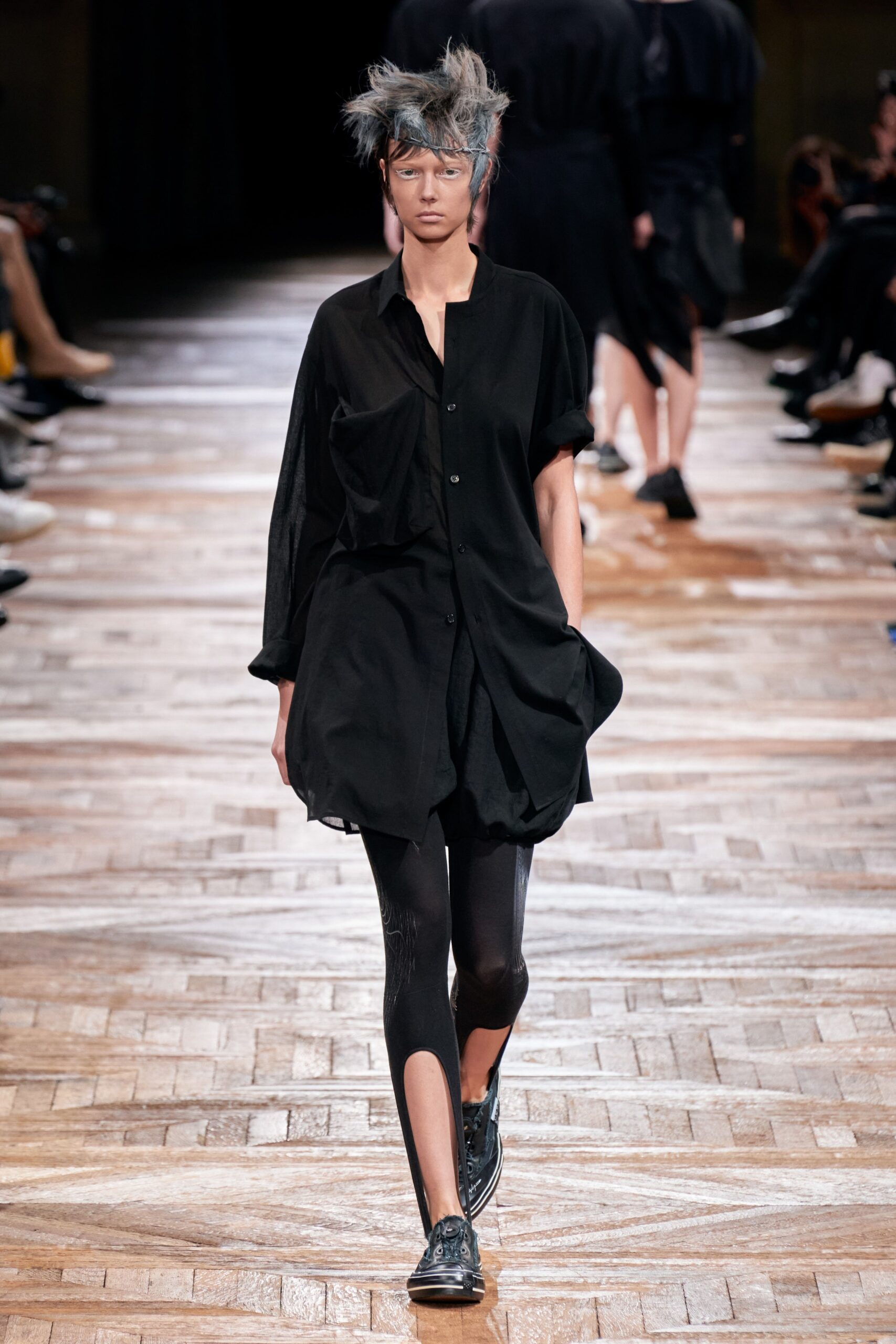 Yohji Yamamoto S/S 22 Look 19