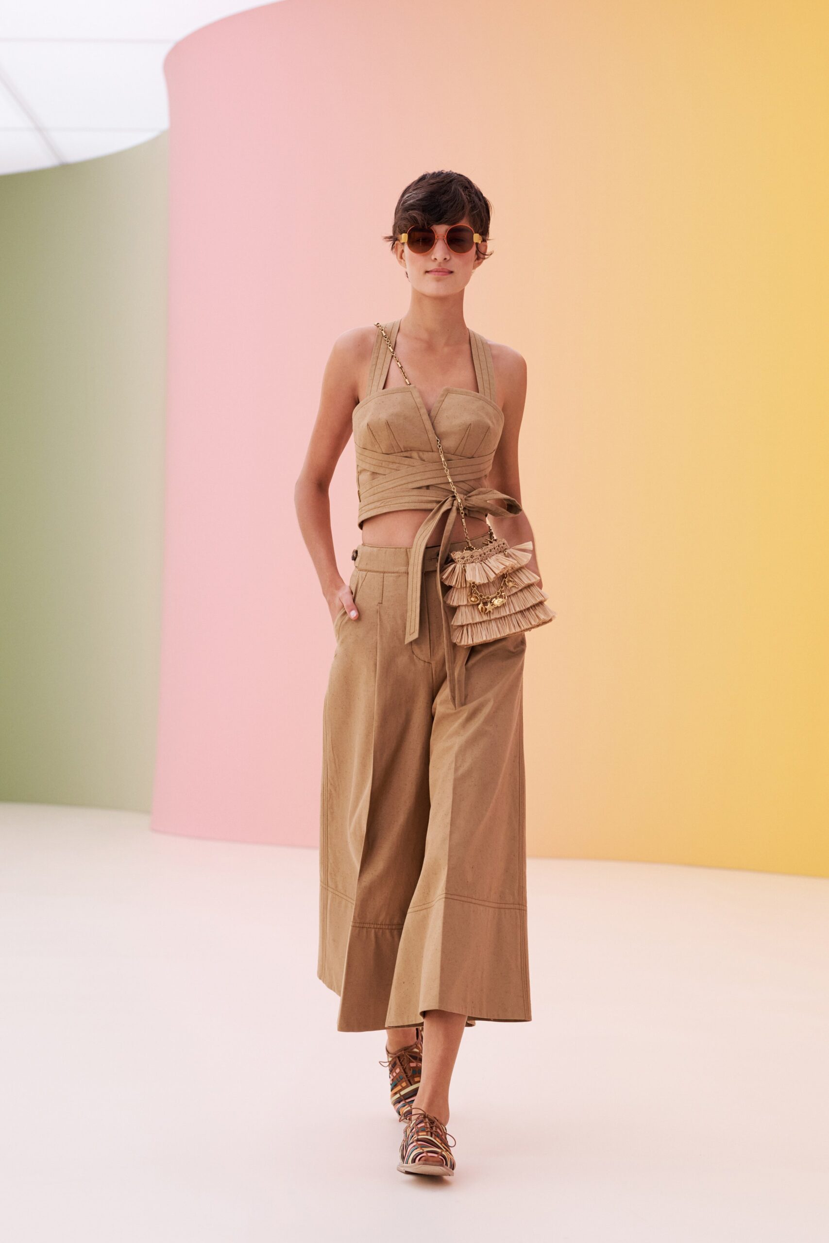 Zimmermann Resort 22 Look 17