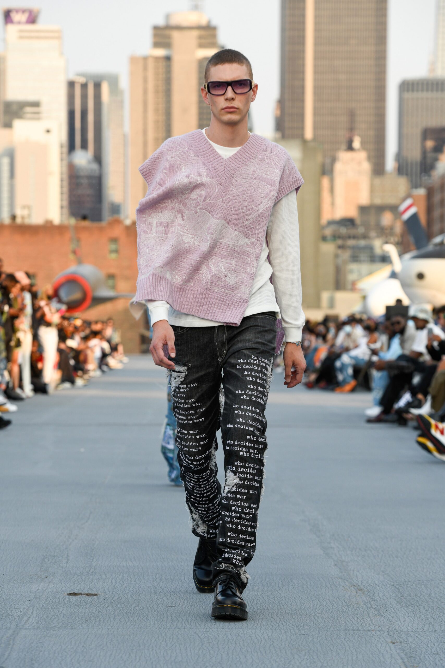 Who Decides War S/S 22 Menswear Look 20