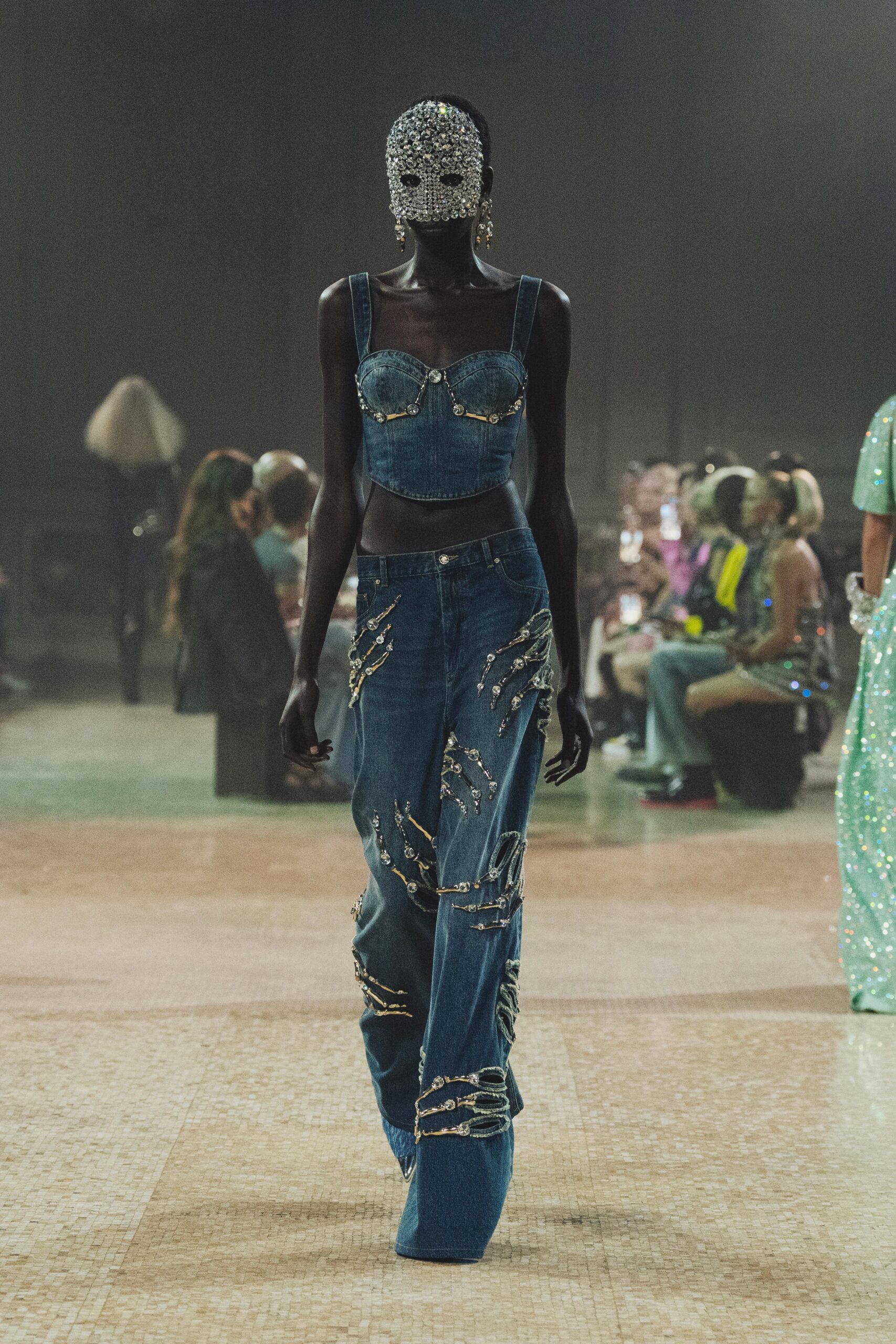 Area F/W 23 Look 260