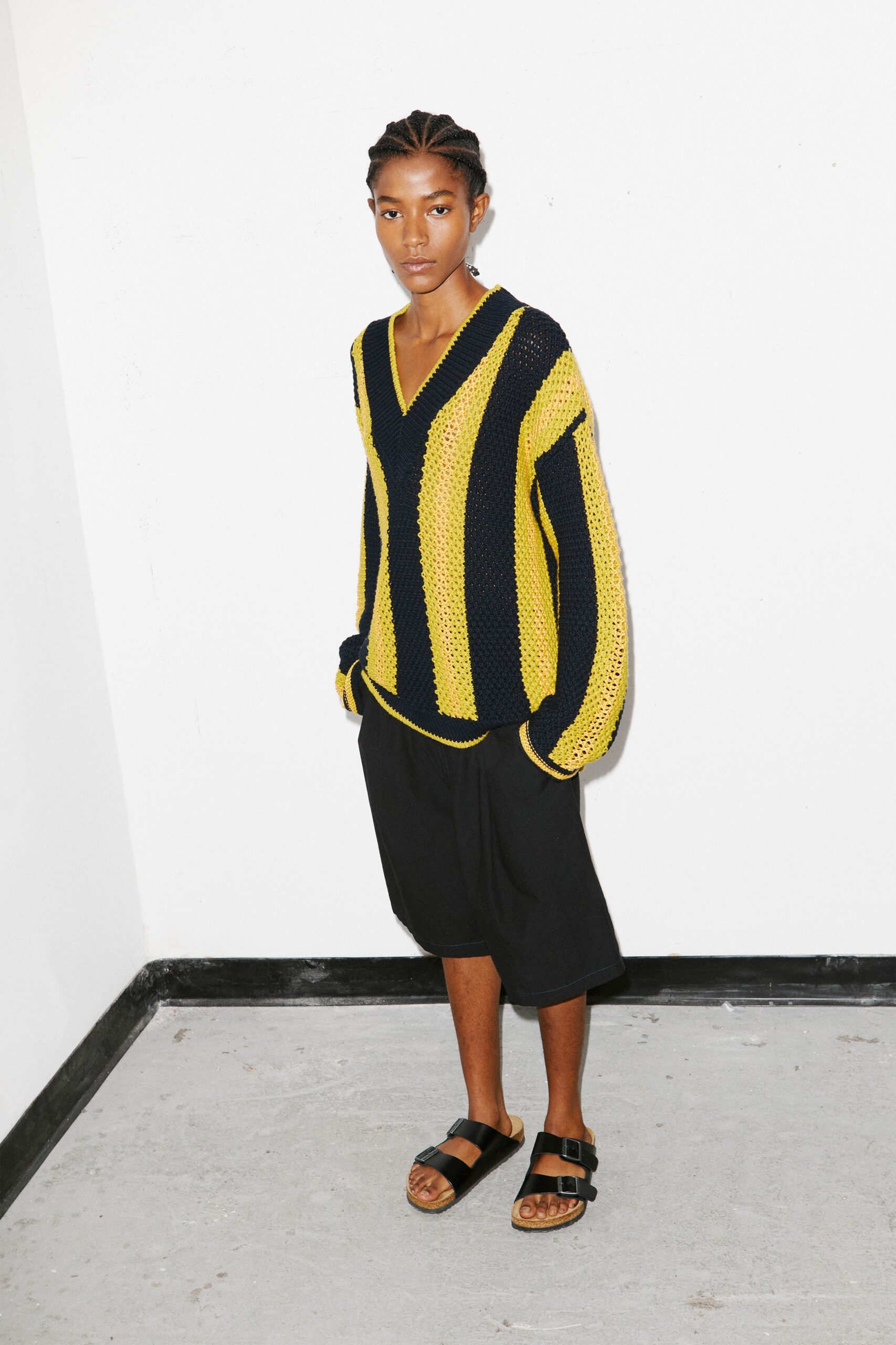 6397 S/S 22 Look 17