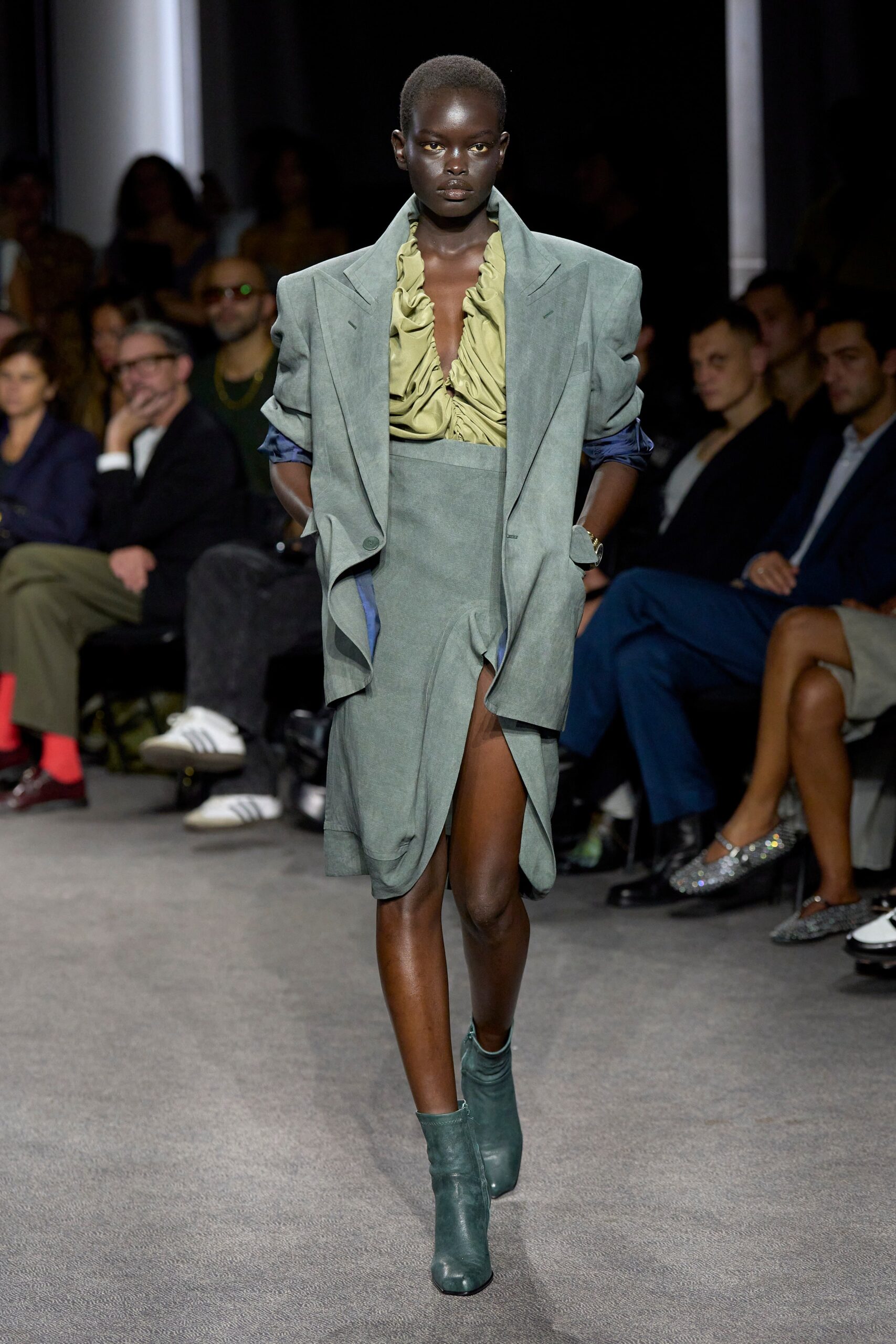 Andreas Kronthaler for Vivienne Westwood S/S 24 Look 184