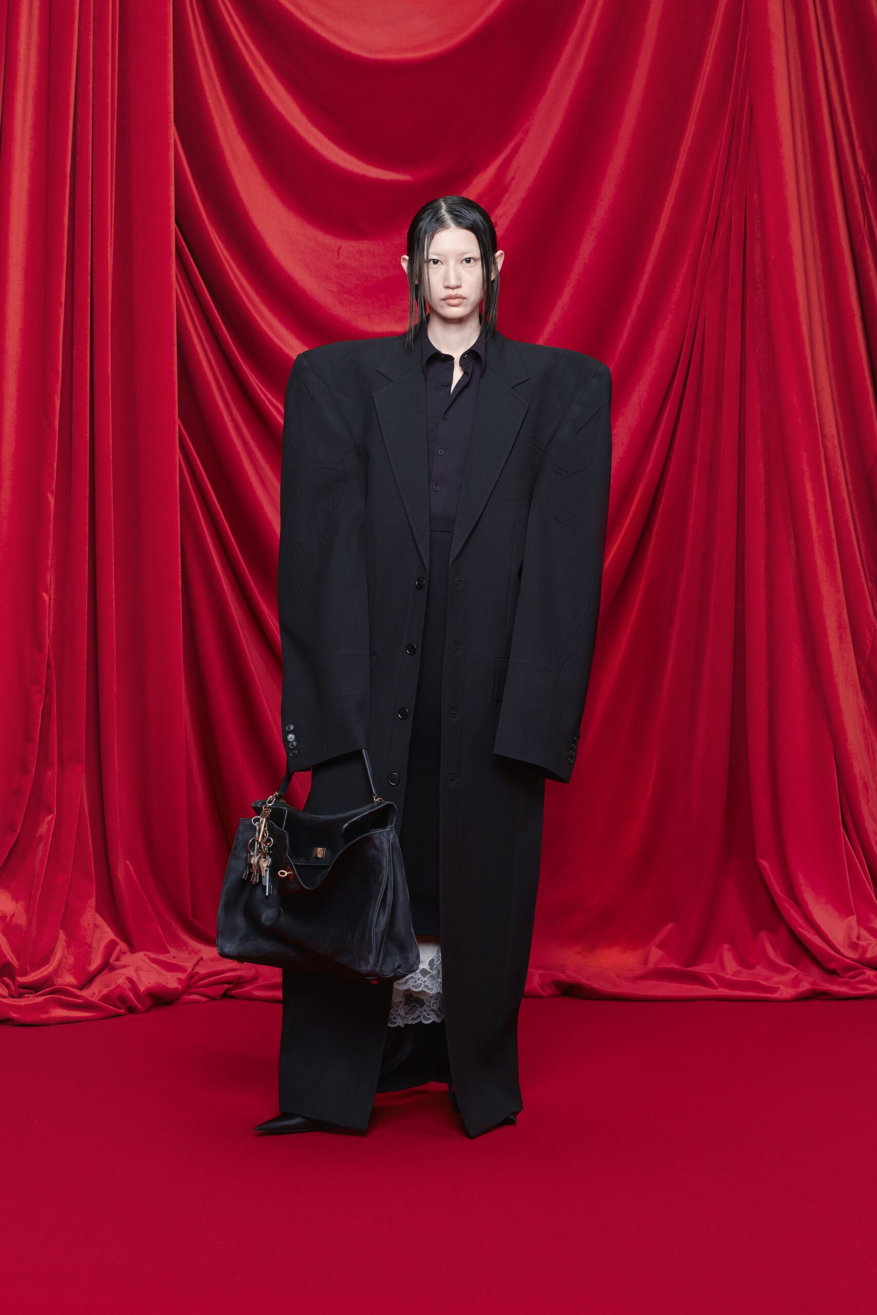 Balenciaga S/S 24 Look 182