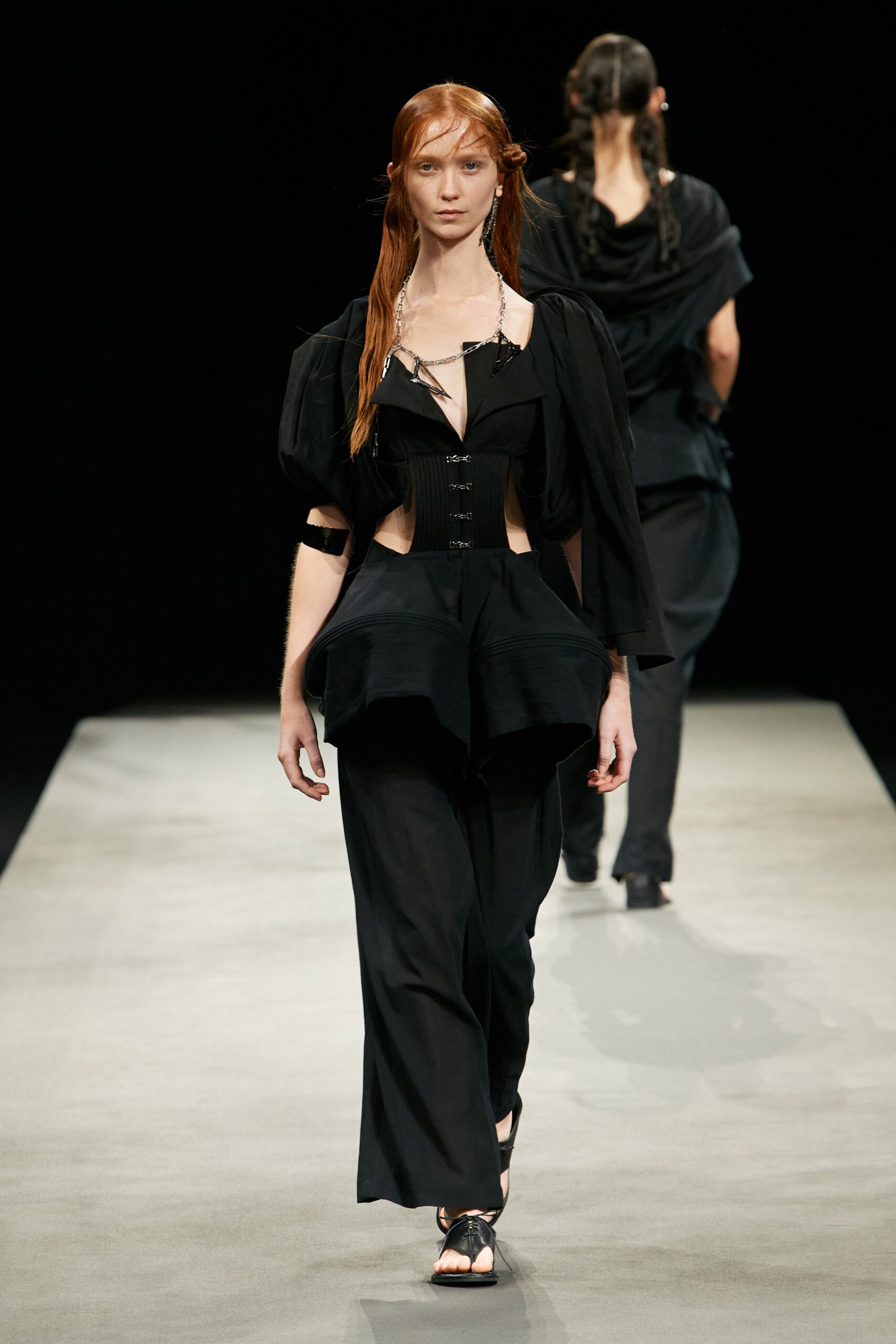 Yohji Yamamoto S/S 23 Look 21