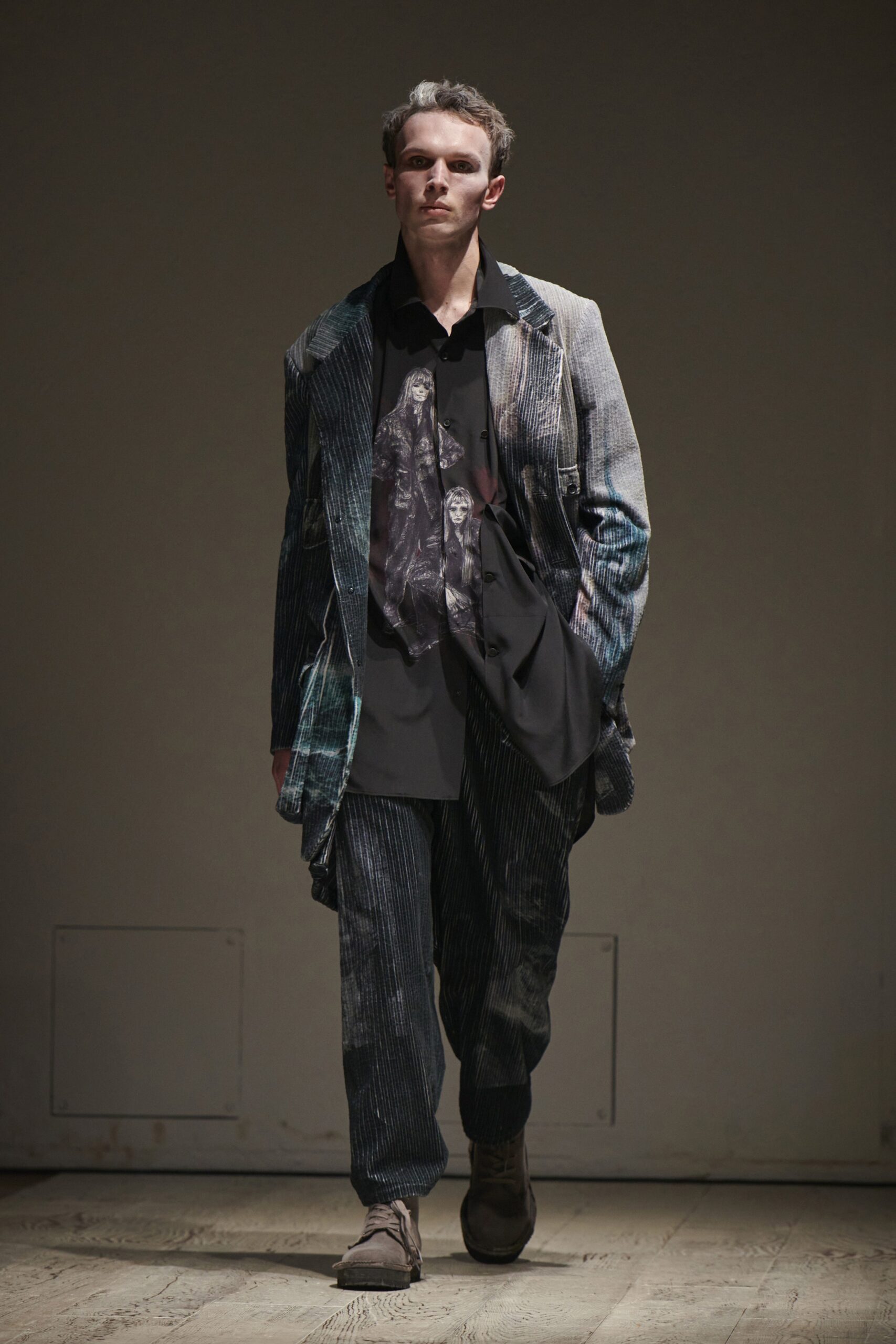 Yohji Yamamoto F/W 22 Menswear Look 22