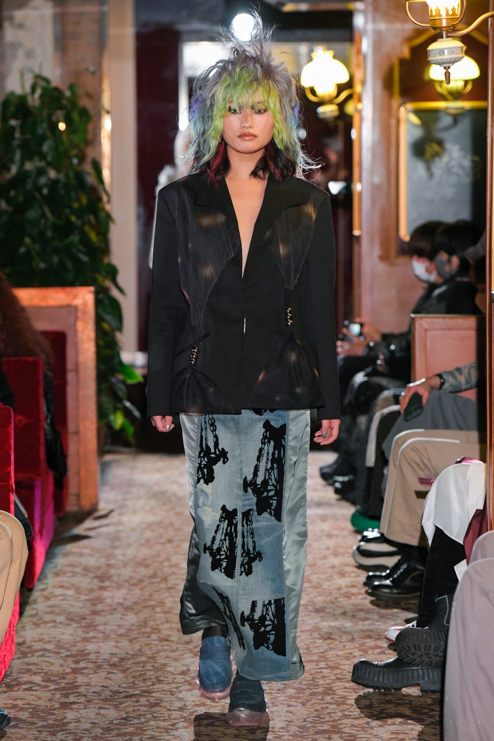 Yueqi Qi Tokyo F/W 23 Look 22