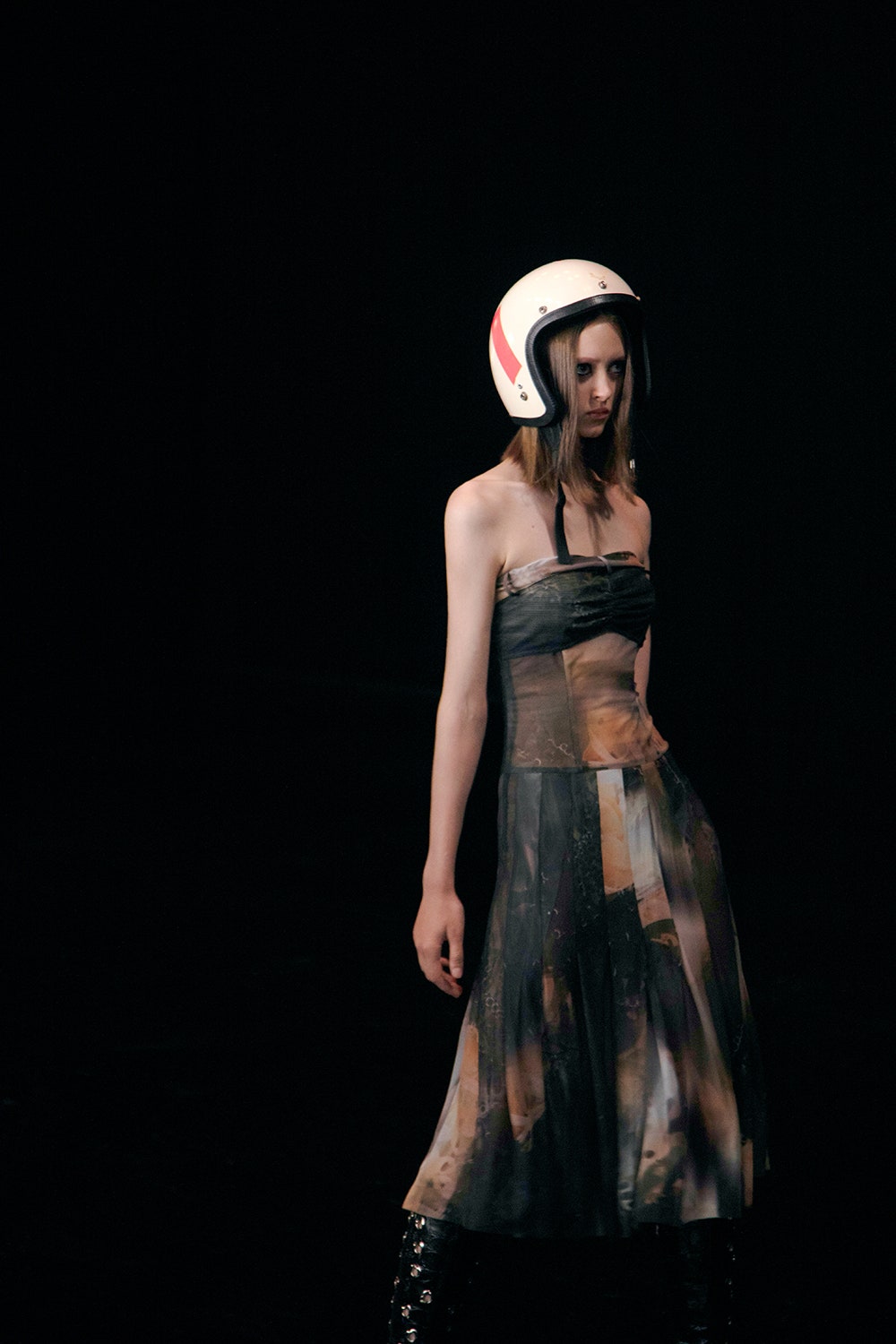 Yueqi Qi Shanghai S/S 23 Look 22