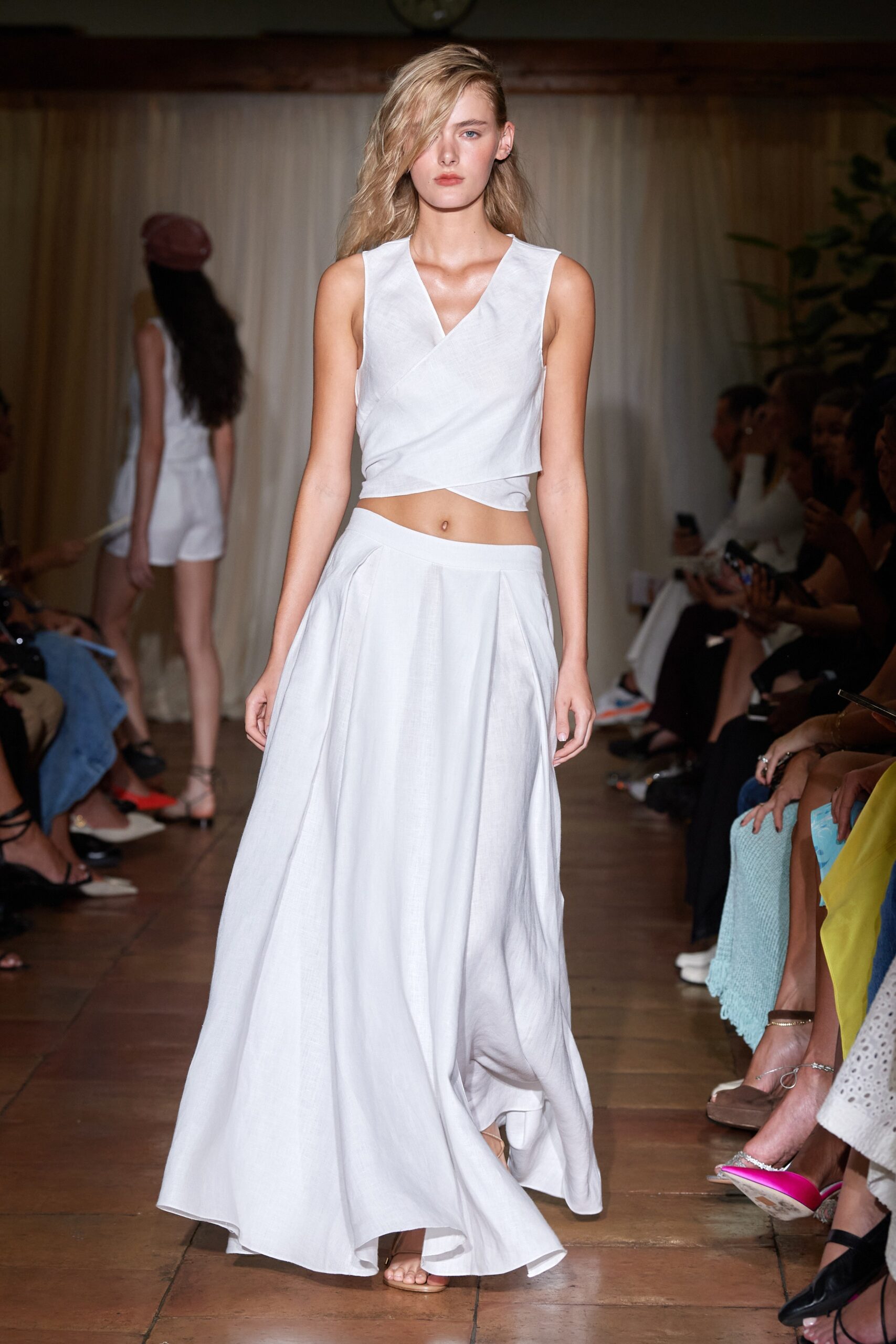 Alejandra Alonso Rojas S/S 24 Look 247
