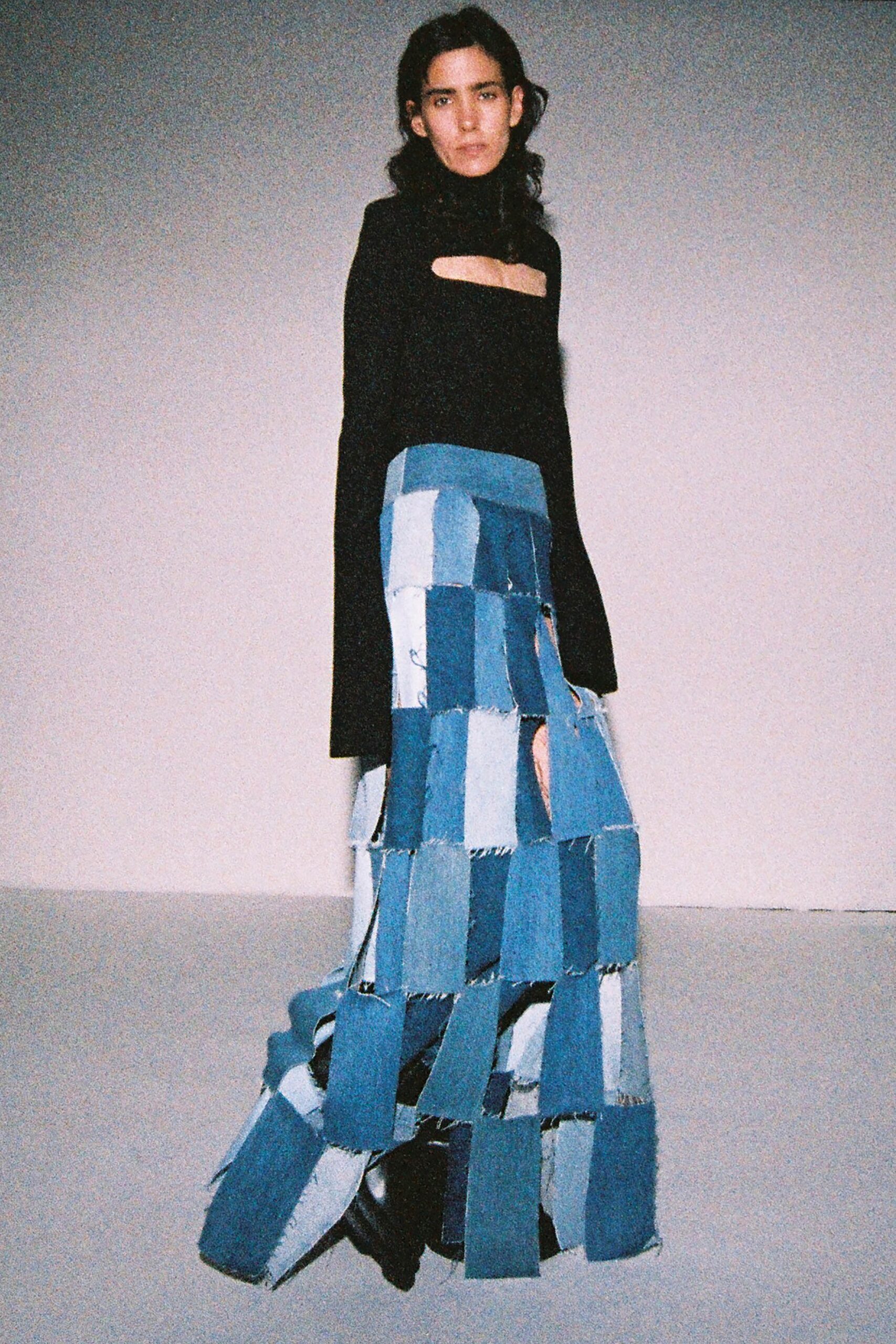A.W.A.K.E. MODE Resort 23 Look 411