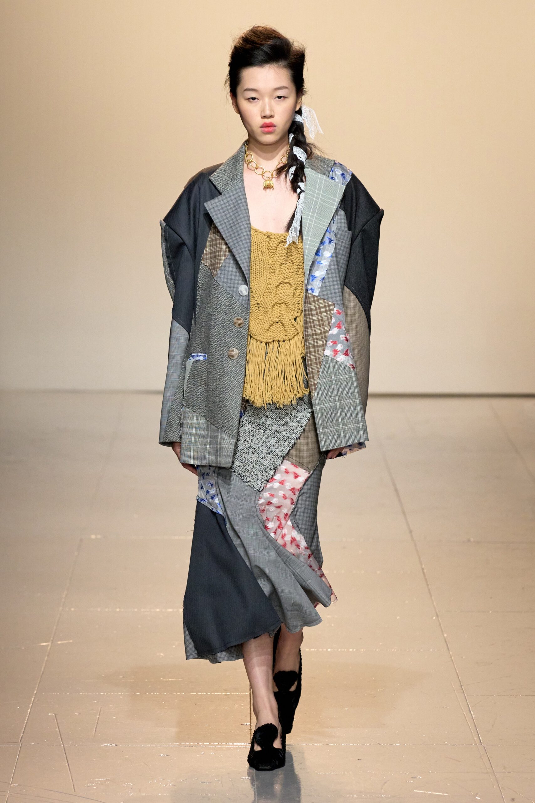 Yuhan Wang F/W 23 Look 23