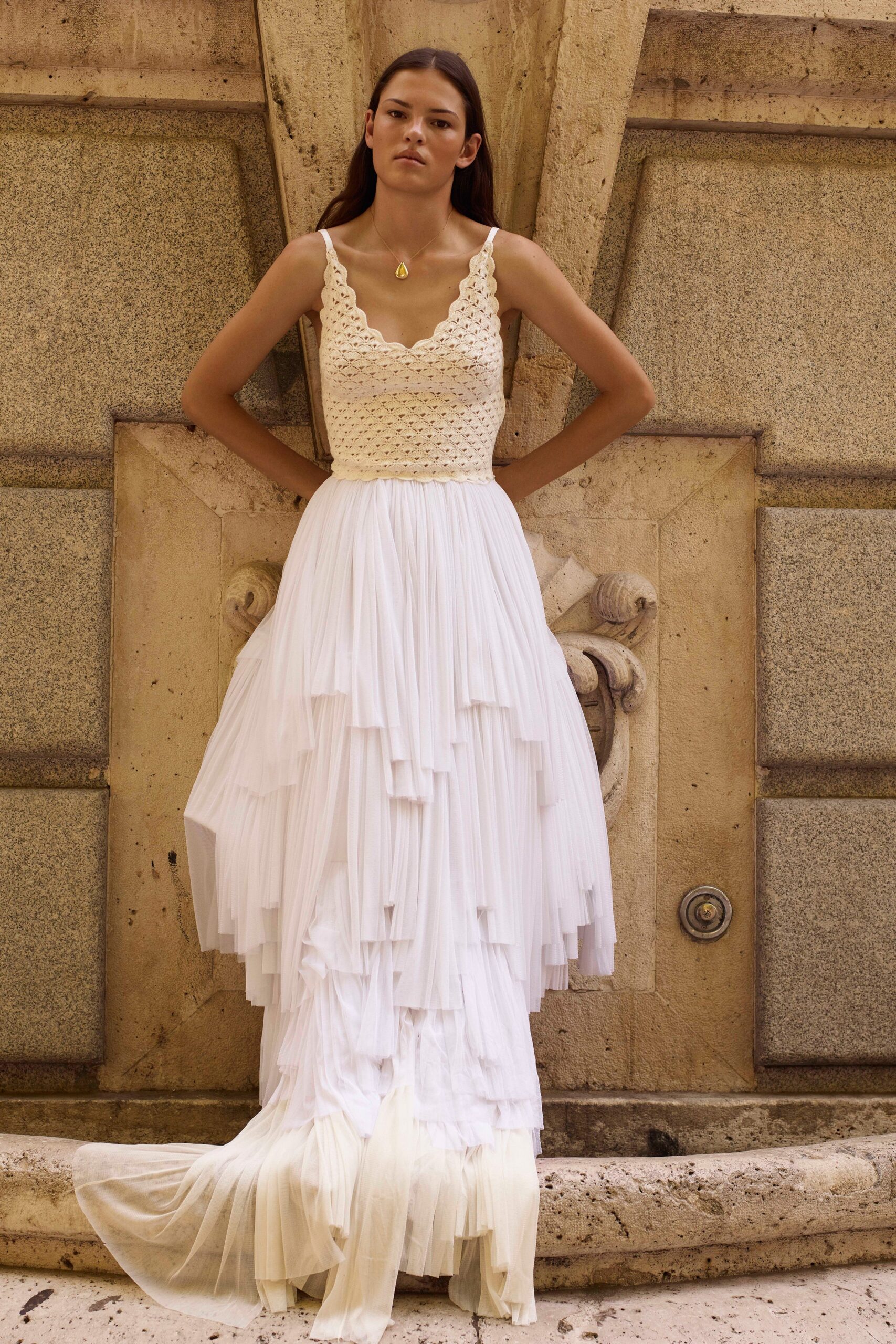 Alejandra Alonso Rojas S/S 20 Look 224