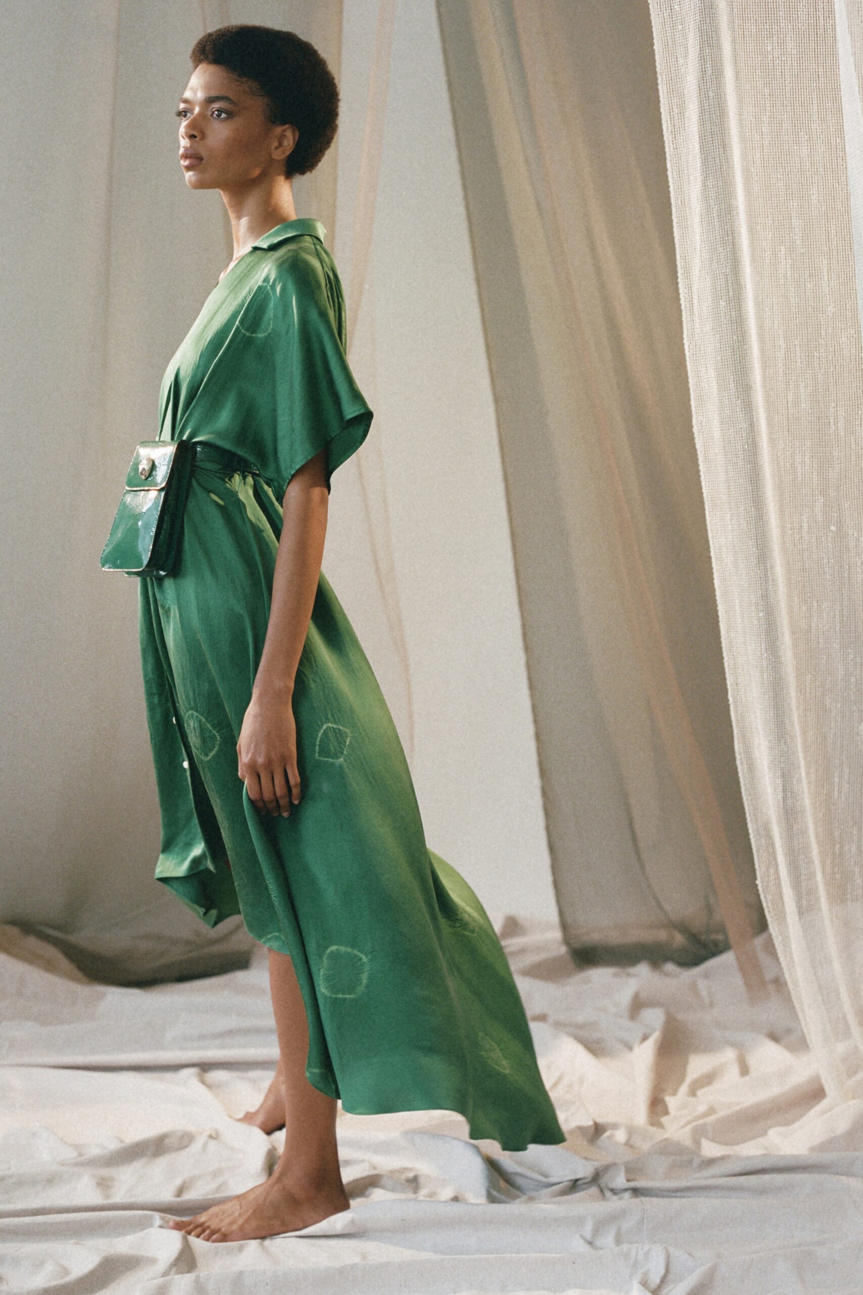 Alejandra Alonso Rojas S/S 22 Look 303