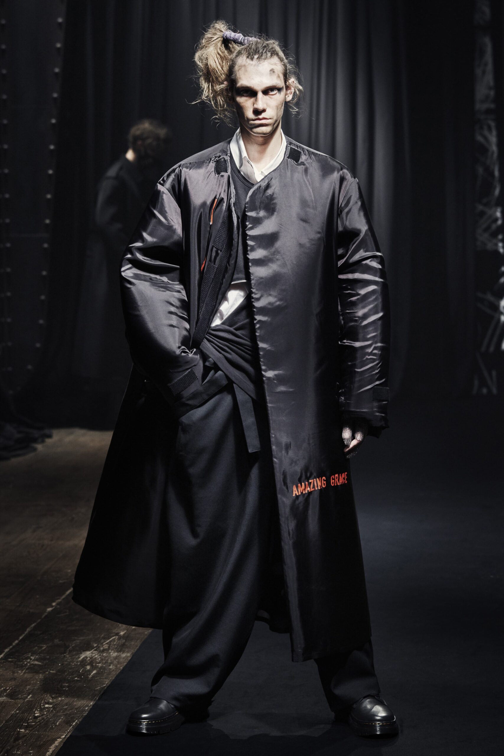 Yohji Yamamoto F/W 21 Menswear Look 25