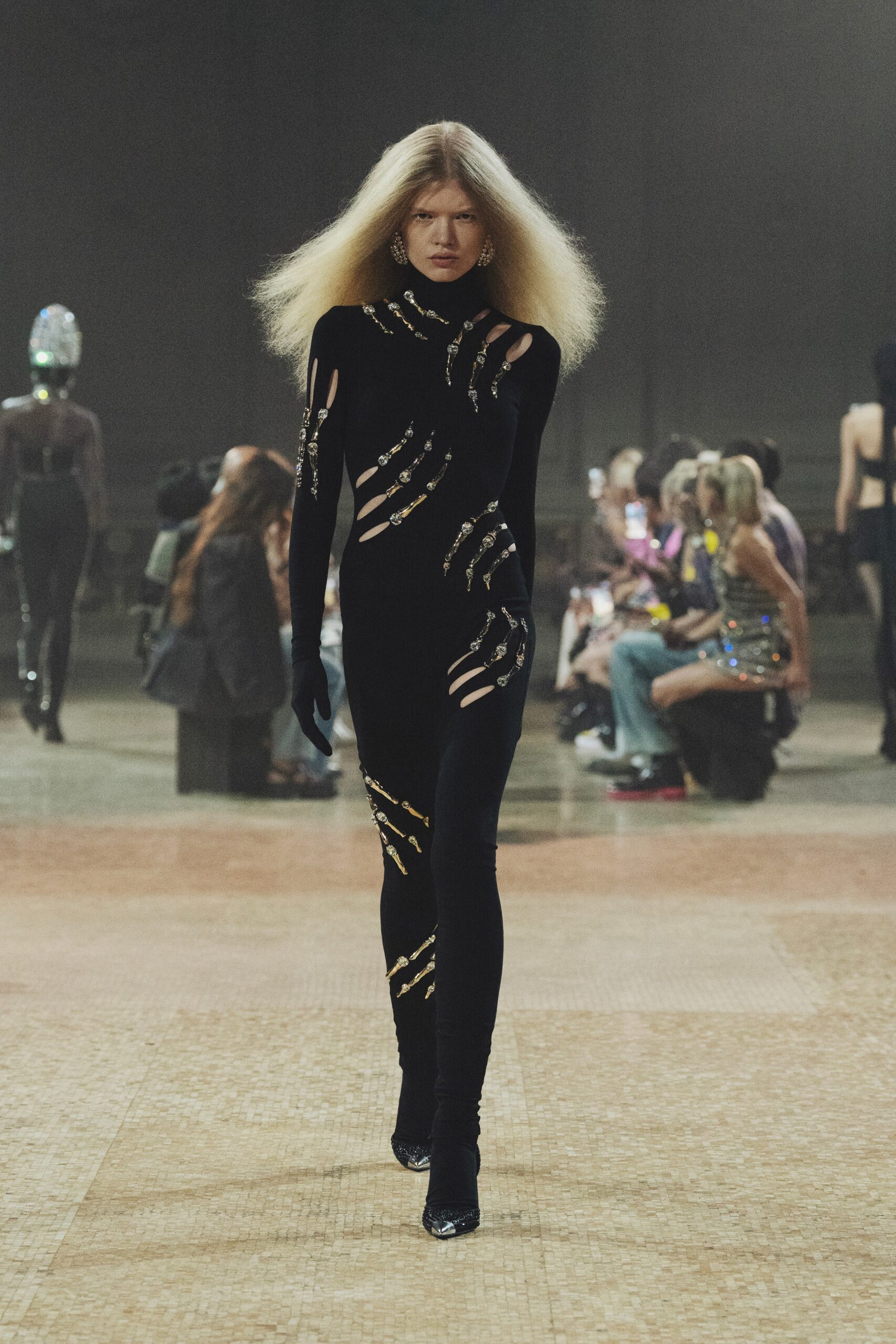 Area F/W 23 Look 335