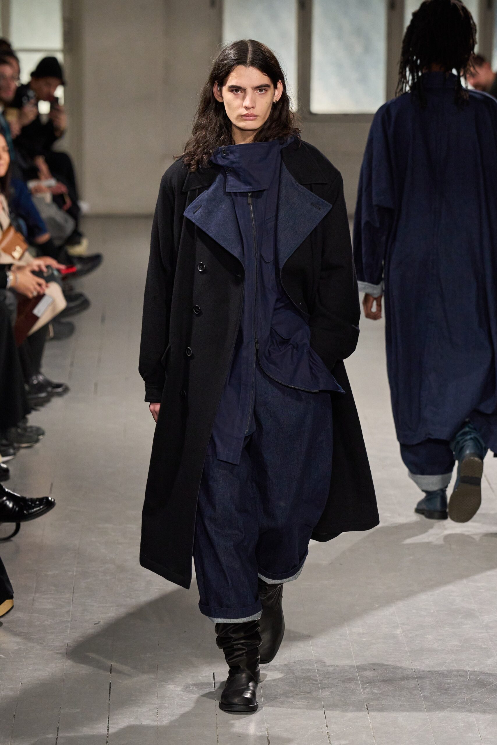 Yohji Yamamoto F/W 23 Menswear Look 25