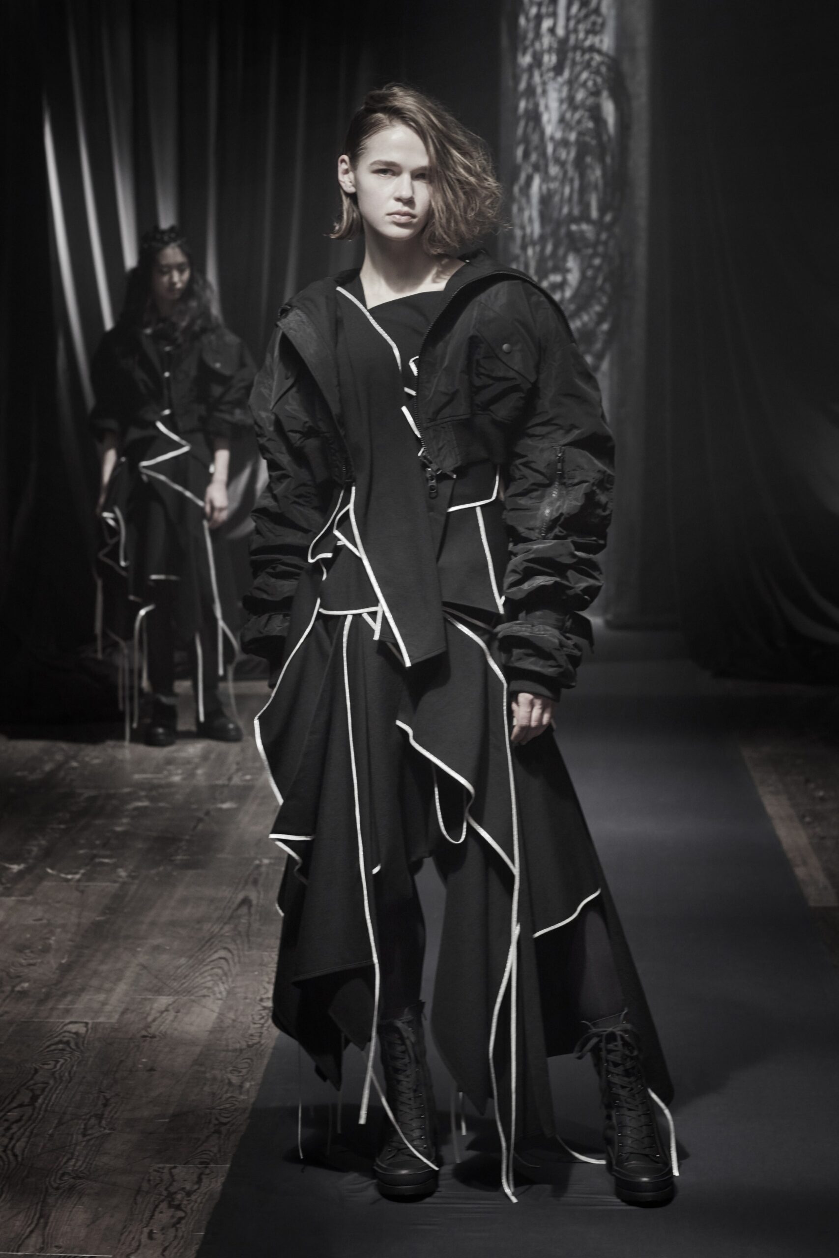 Yohji Yamamoto F/W 21 Look 26