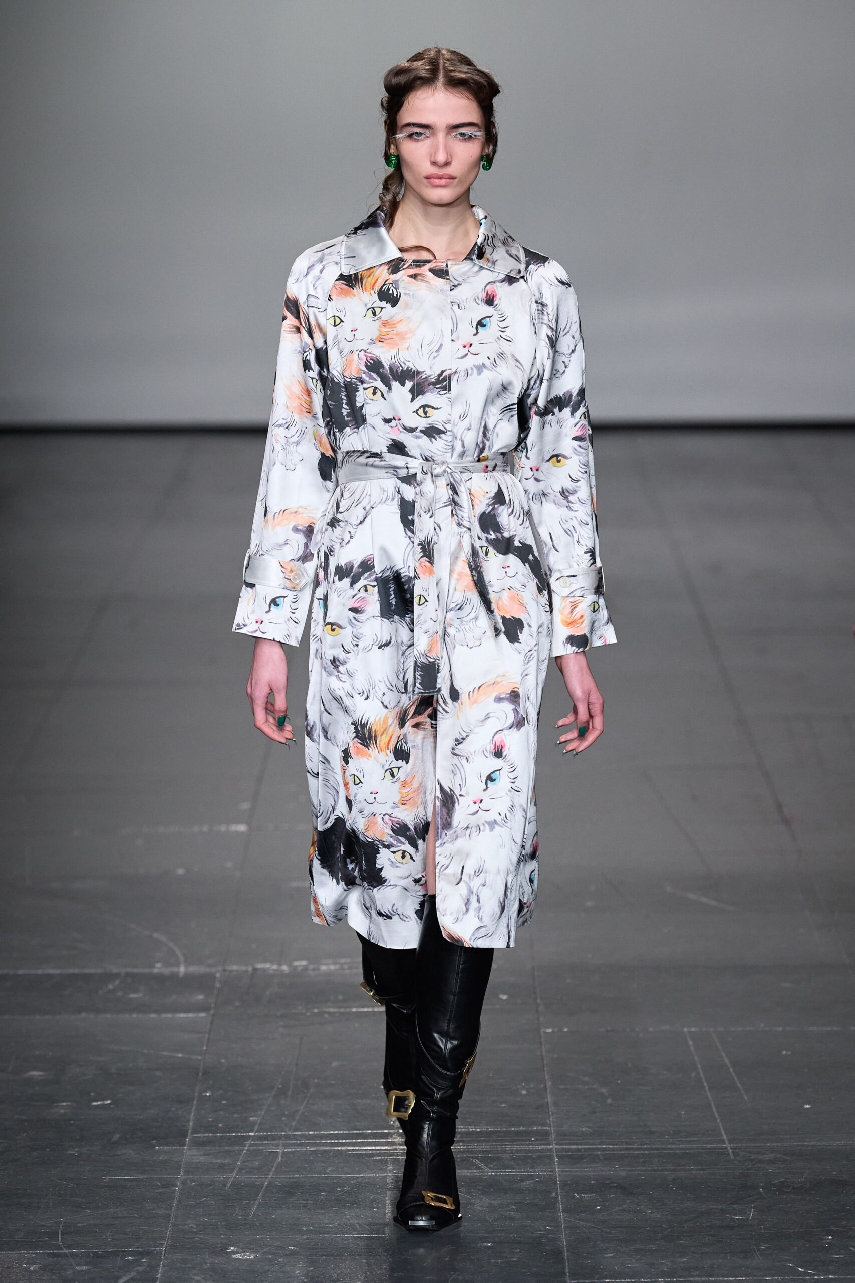 Yuhan Wang F/W 22 Look 26