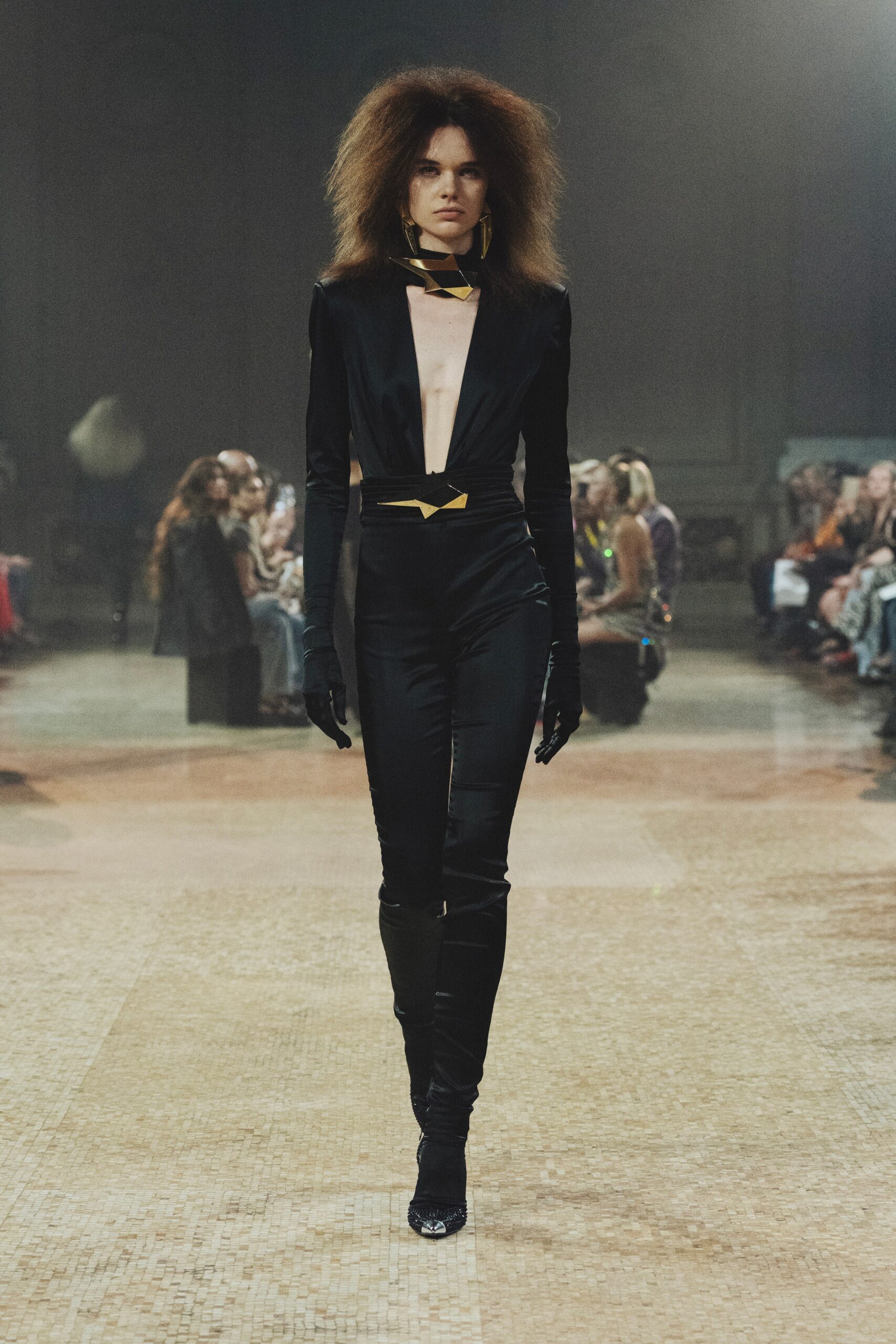 Area F/W 23 Look 340