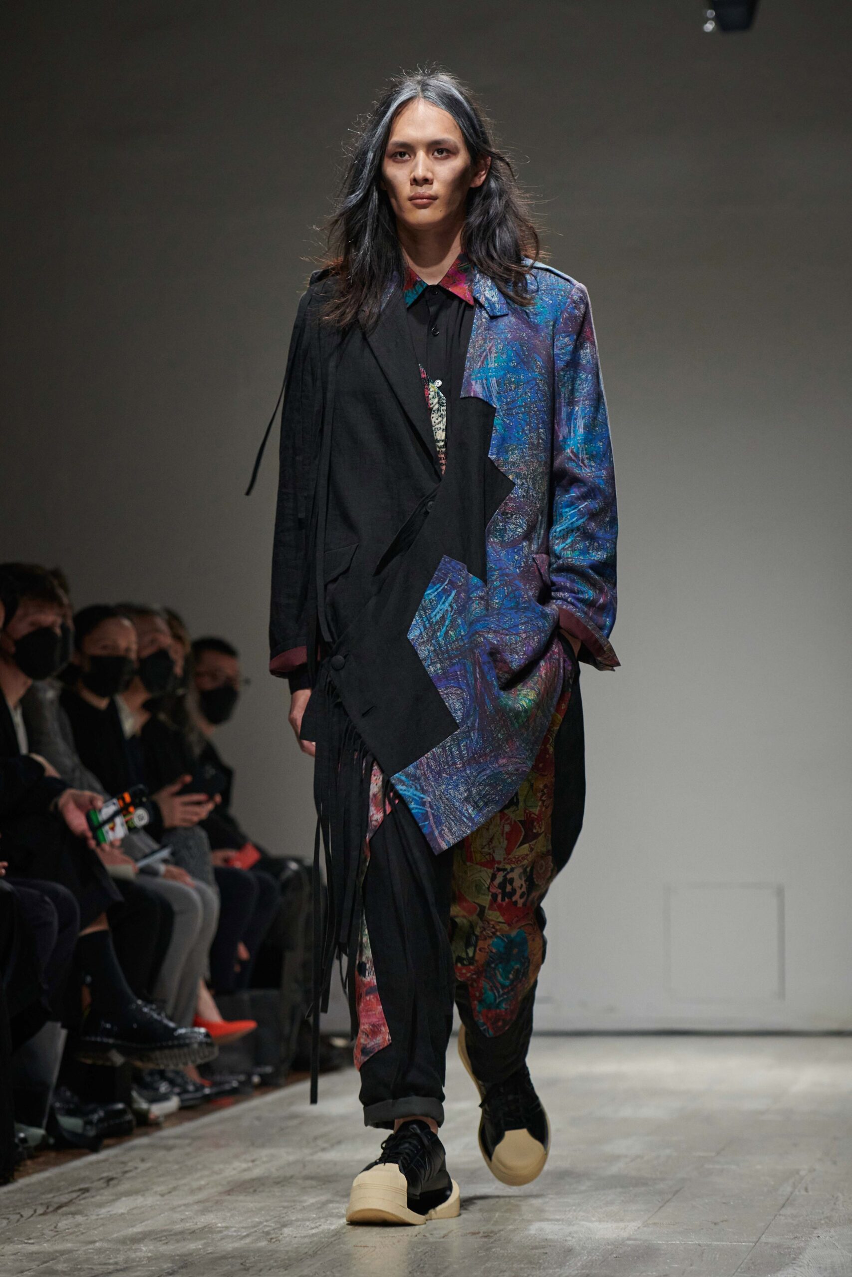 Yohji Yamamoto S/S 23 Menswear Look 26