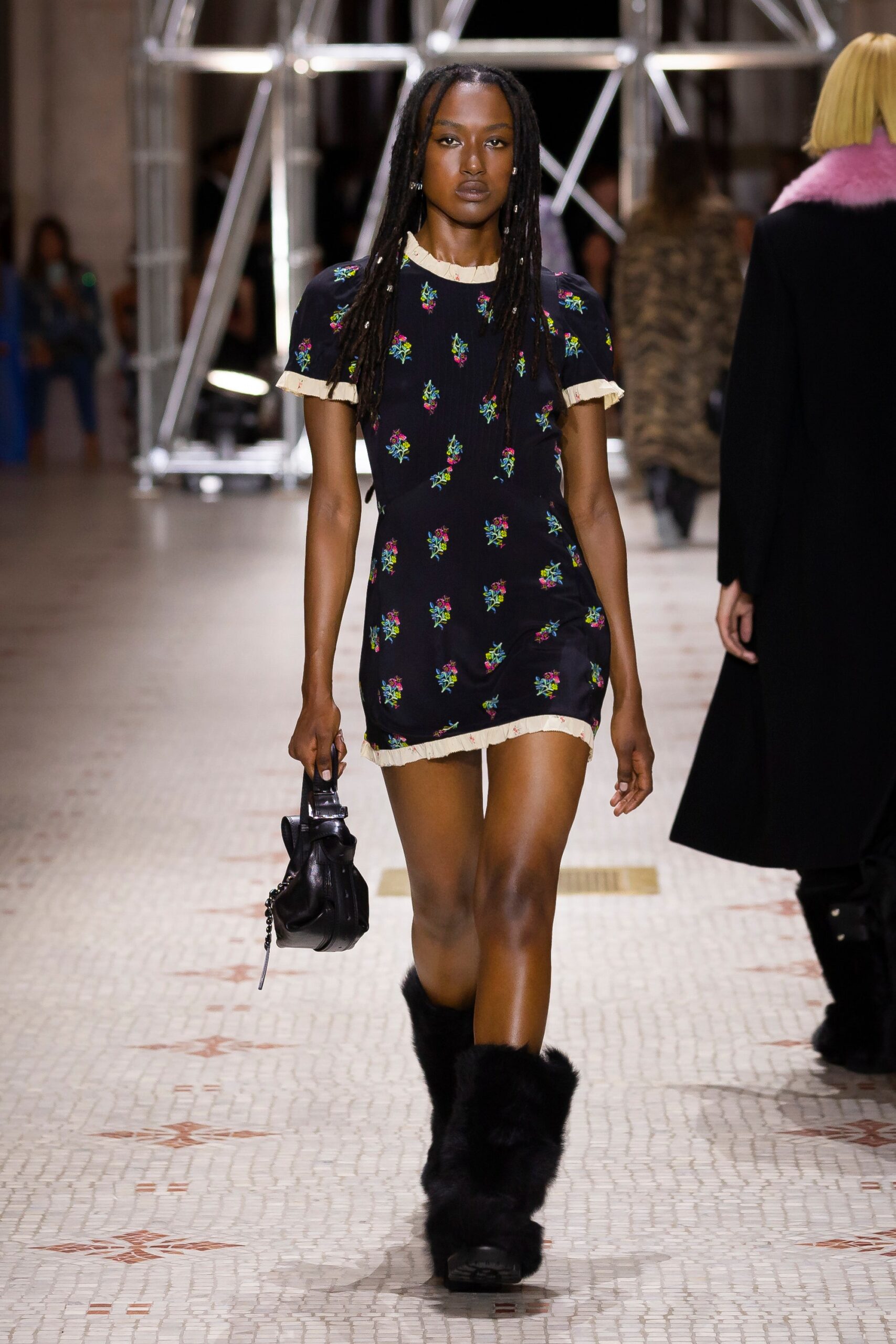 Zadig & Voltaire F/W 22 Look 26
