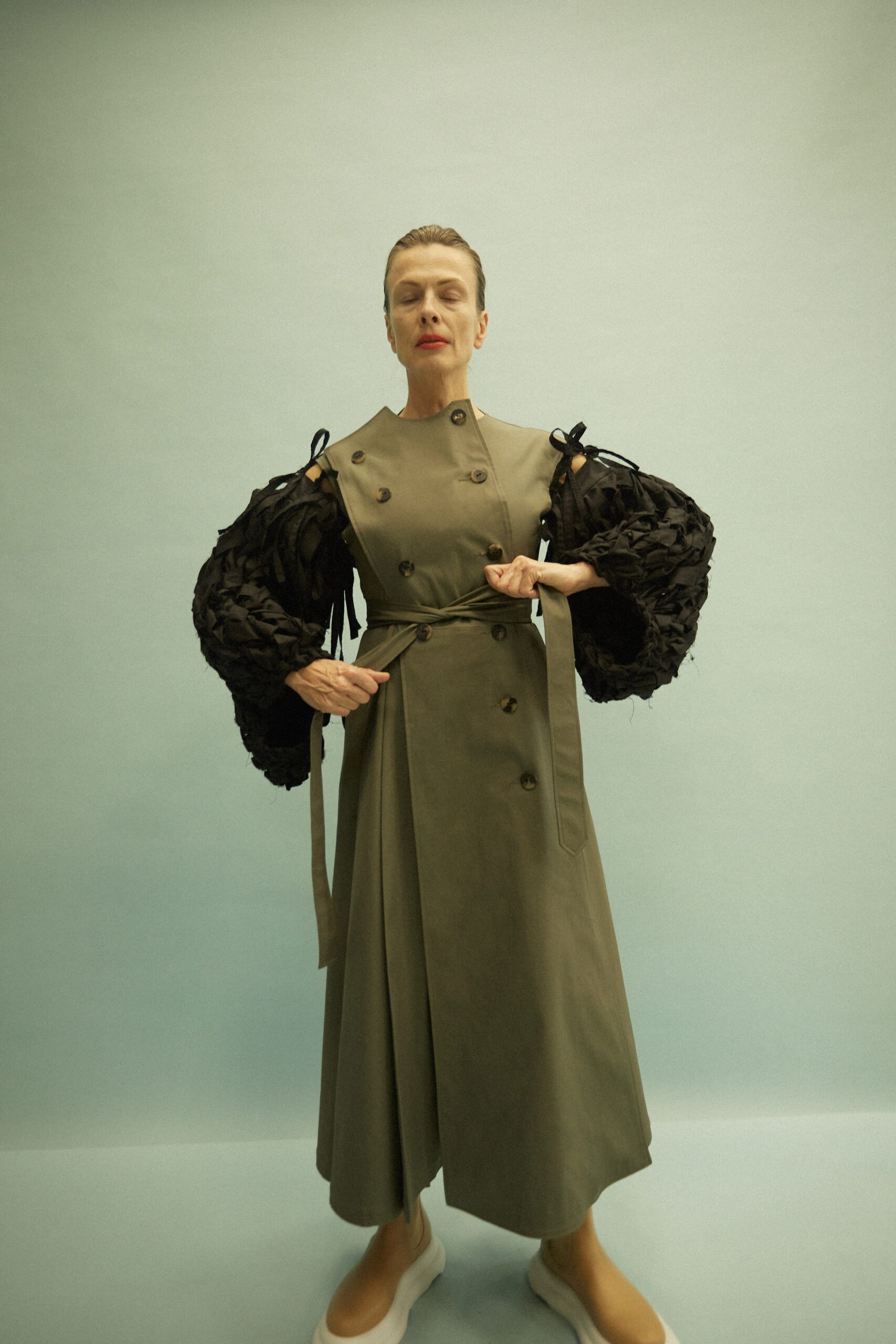 A.W.A.K.E. MODE S/S 22 Look 446