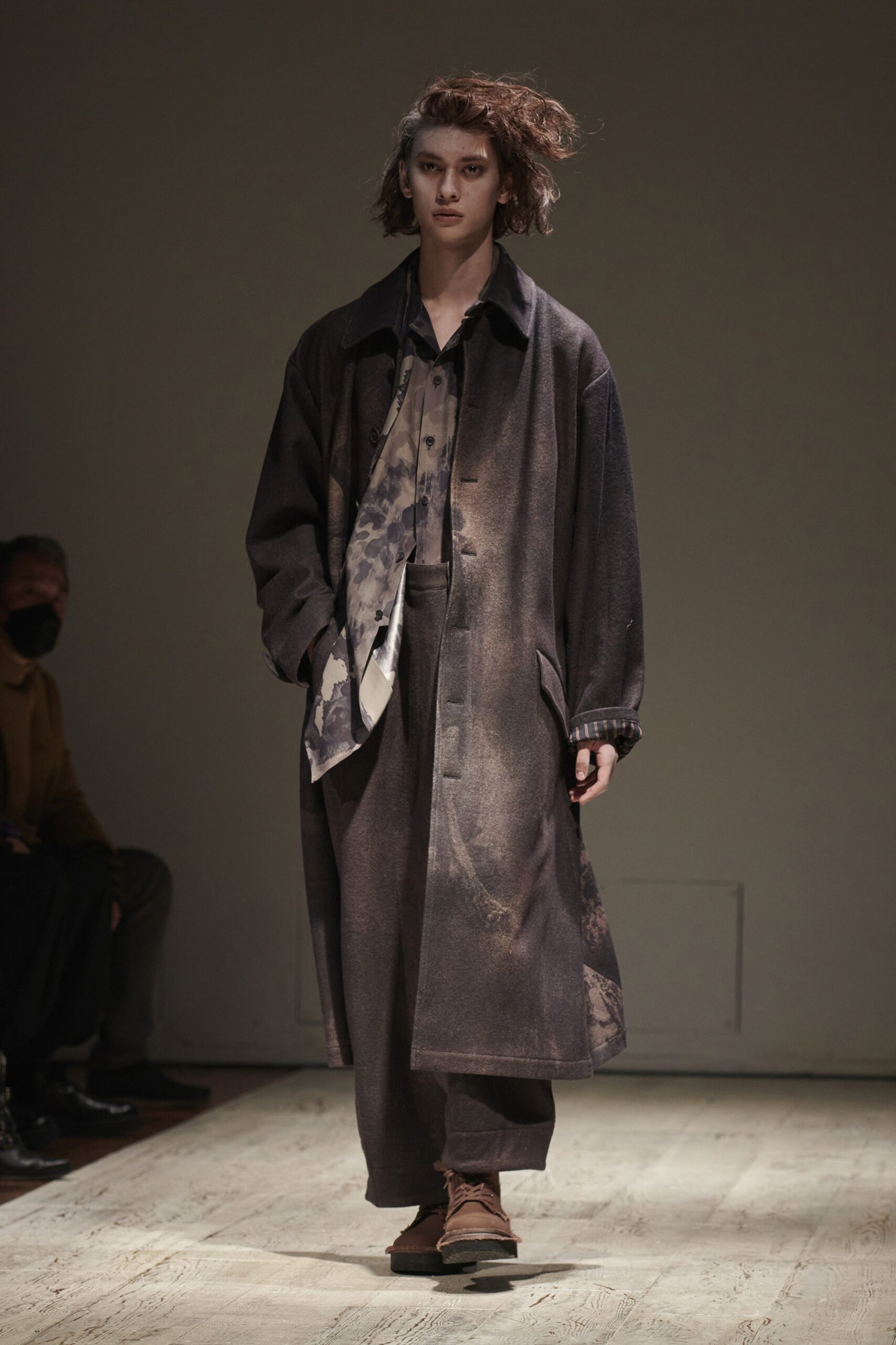 Yohji Yamamoto F/W 22 Menswear Look 27