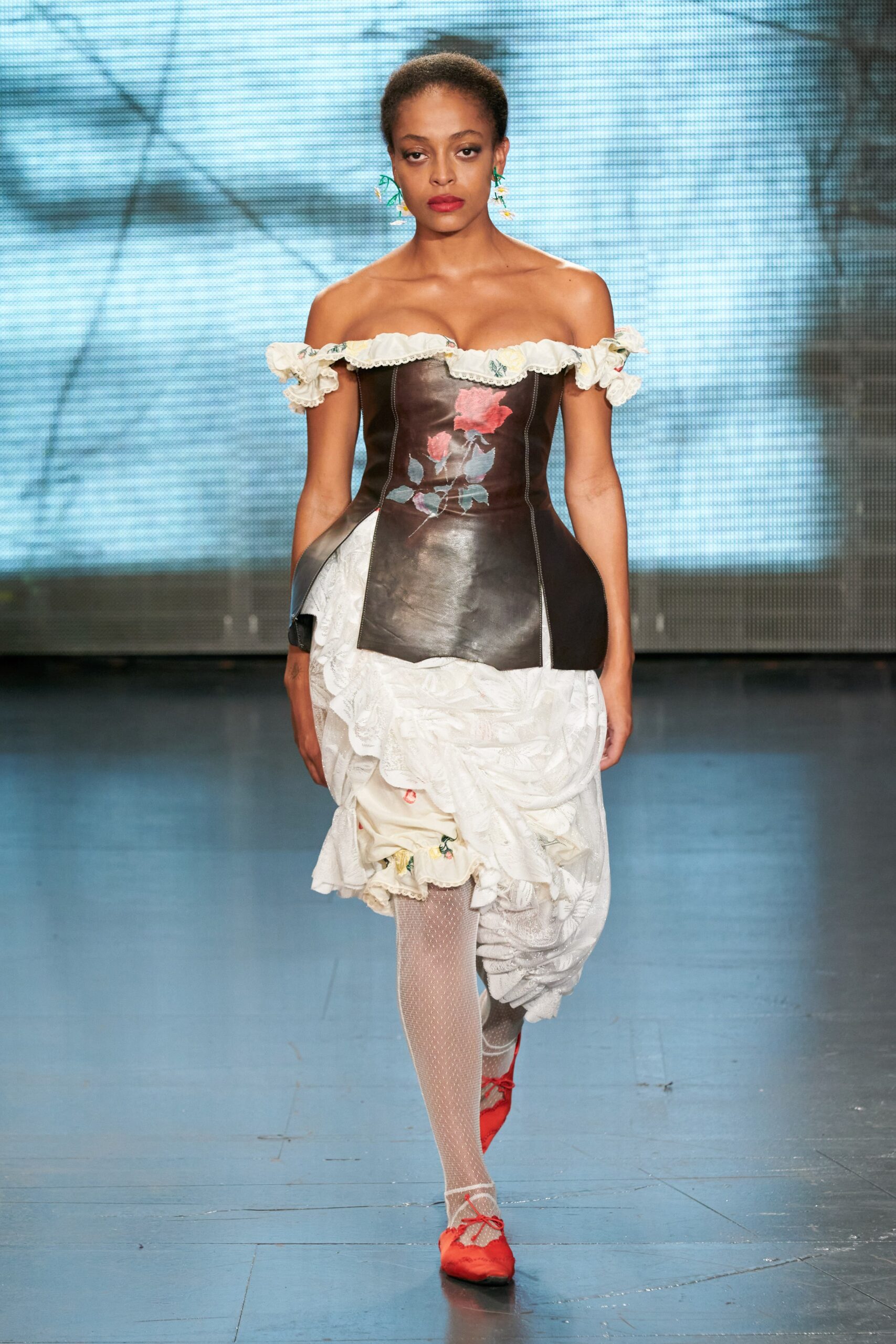 Yuhan Wang S/S 22 Look 27