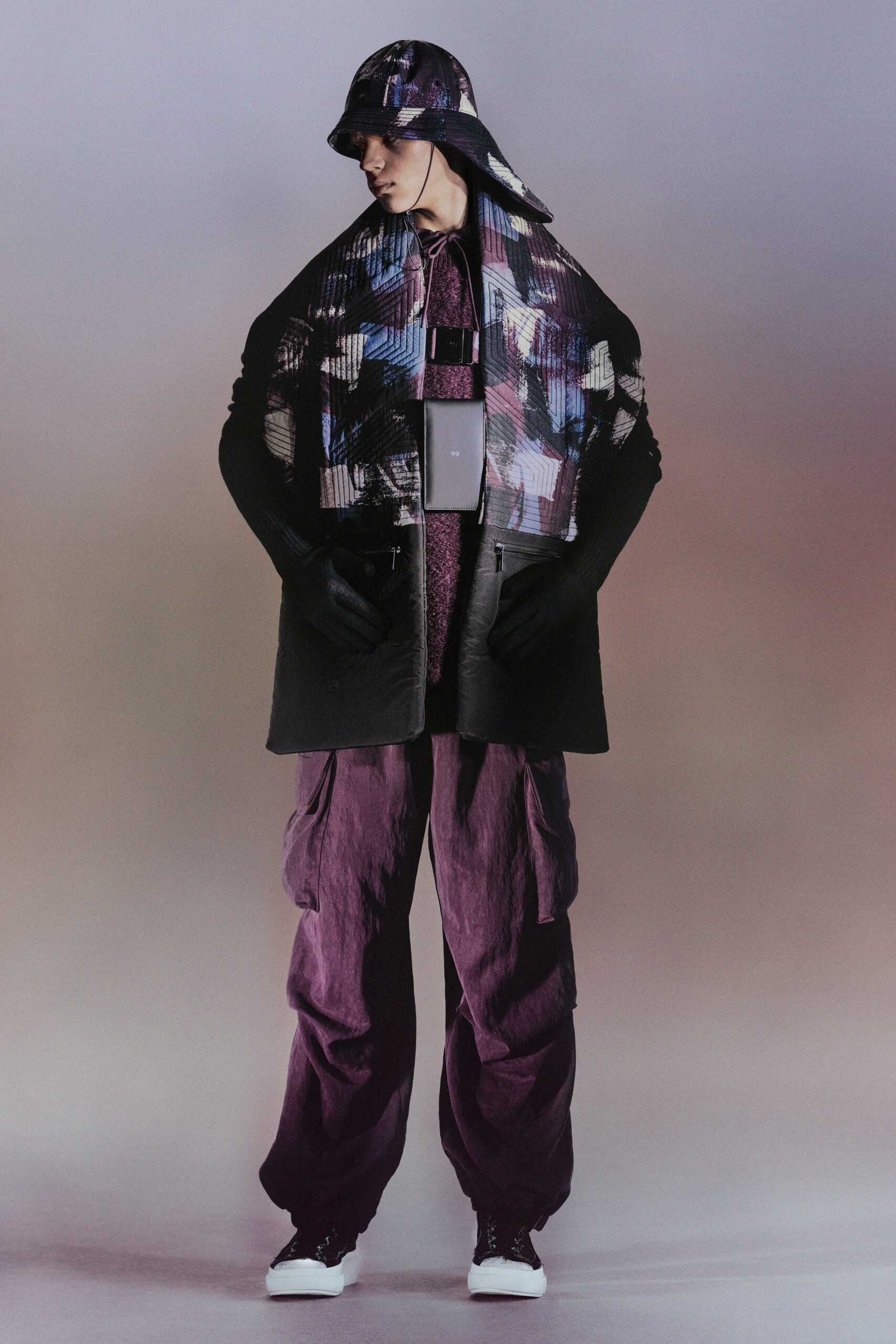 Y-3 F/W 23 Menswear Look 27