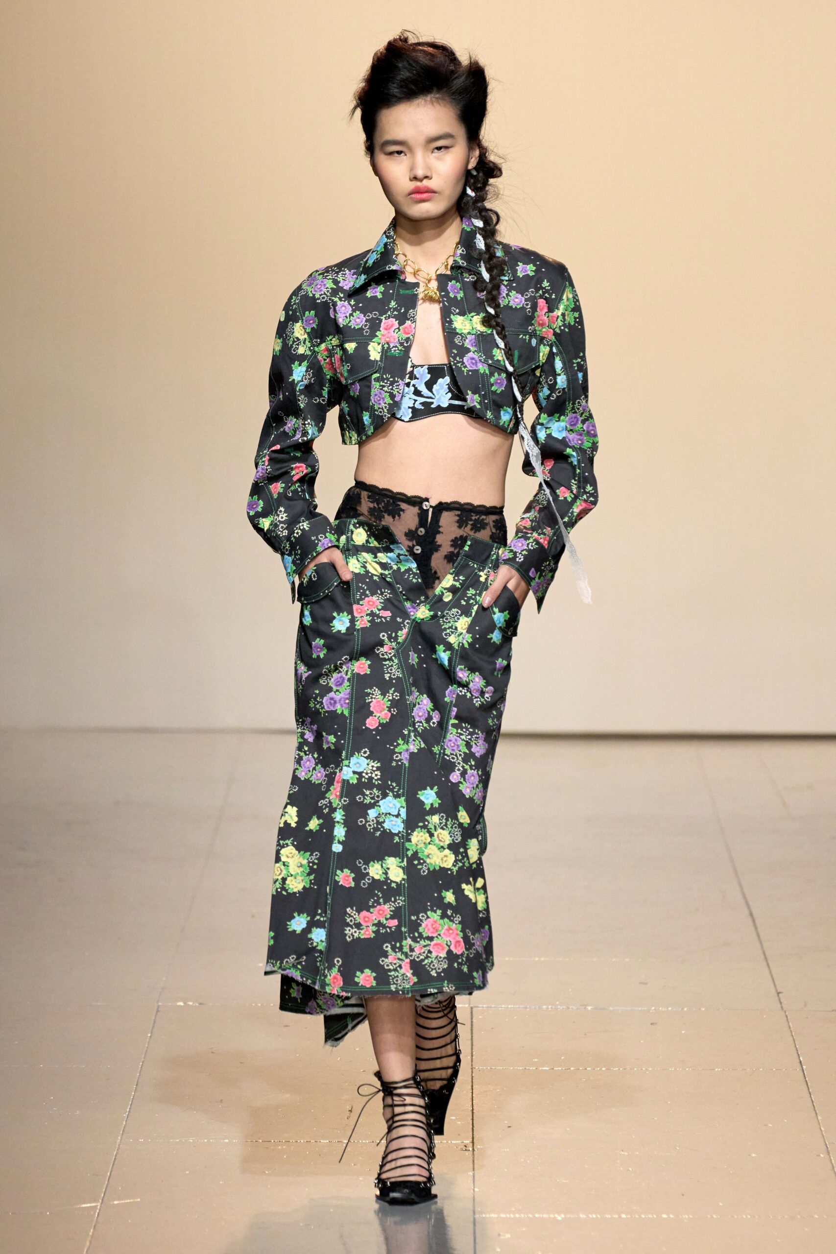 Yuhan Wang F/W 23 Look 27