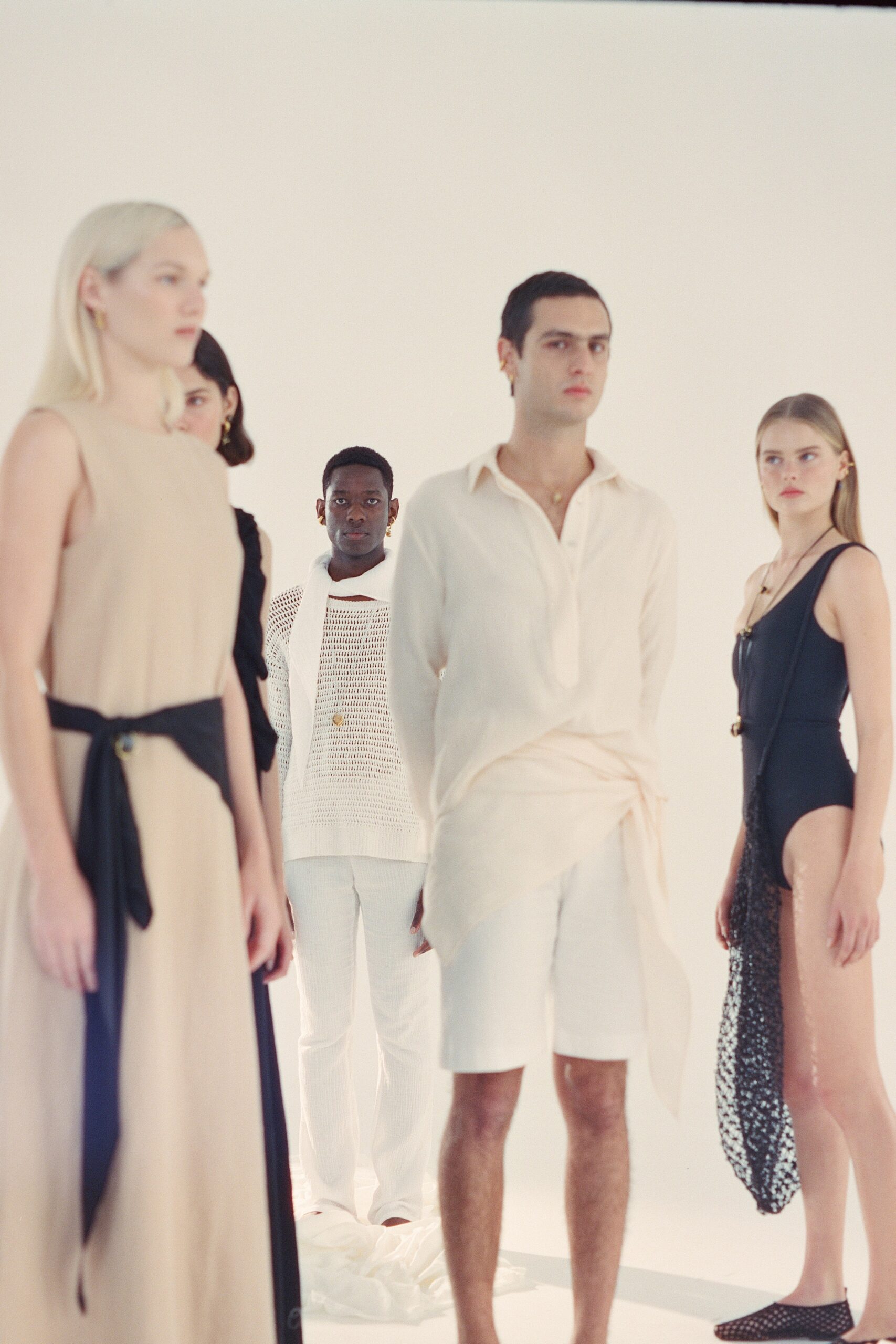 Albus Lumen Australia Resort 22 Look 294