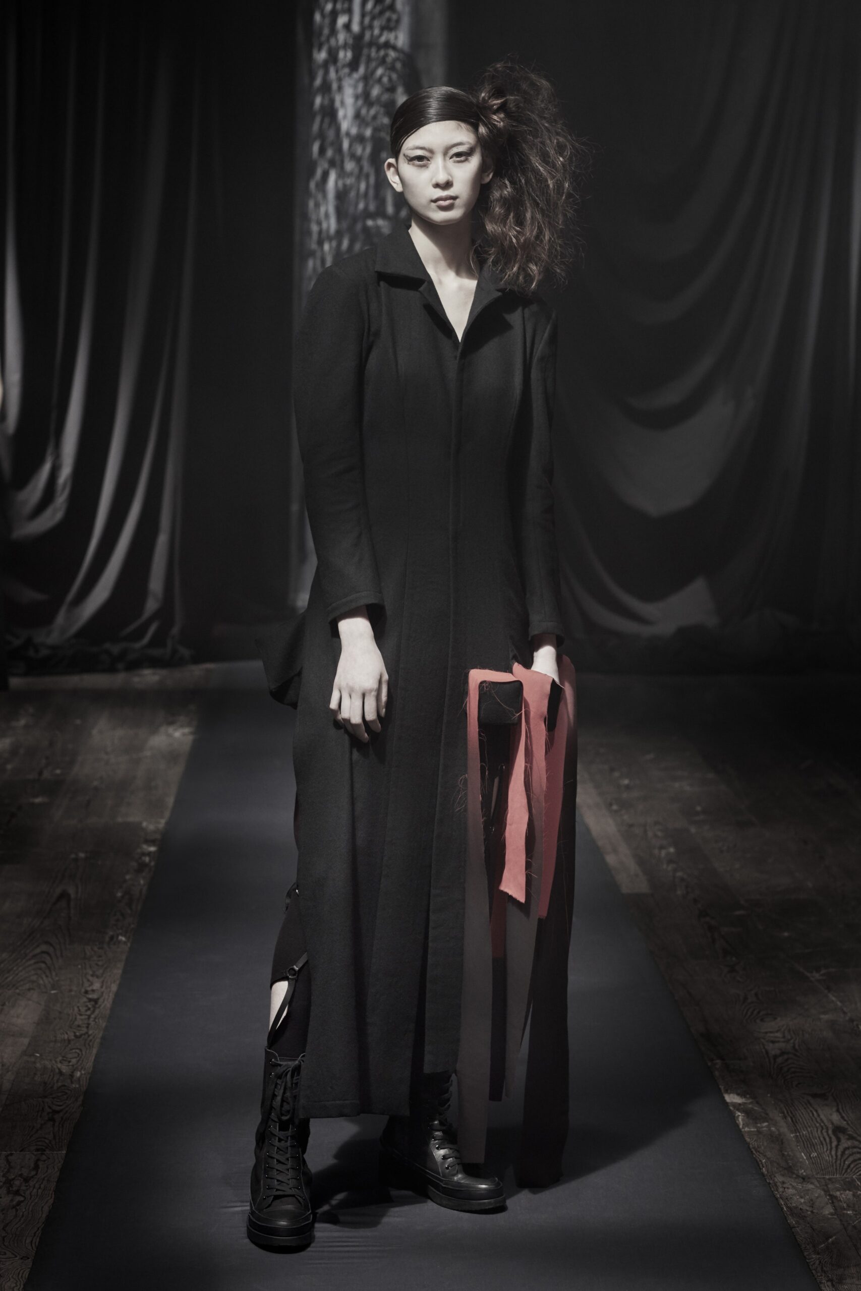 Yohji Yamamoto F/W 21 Look 28