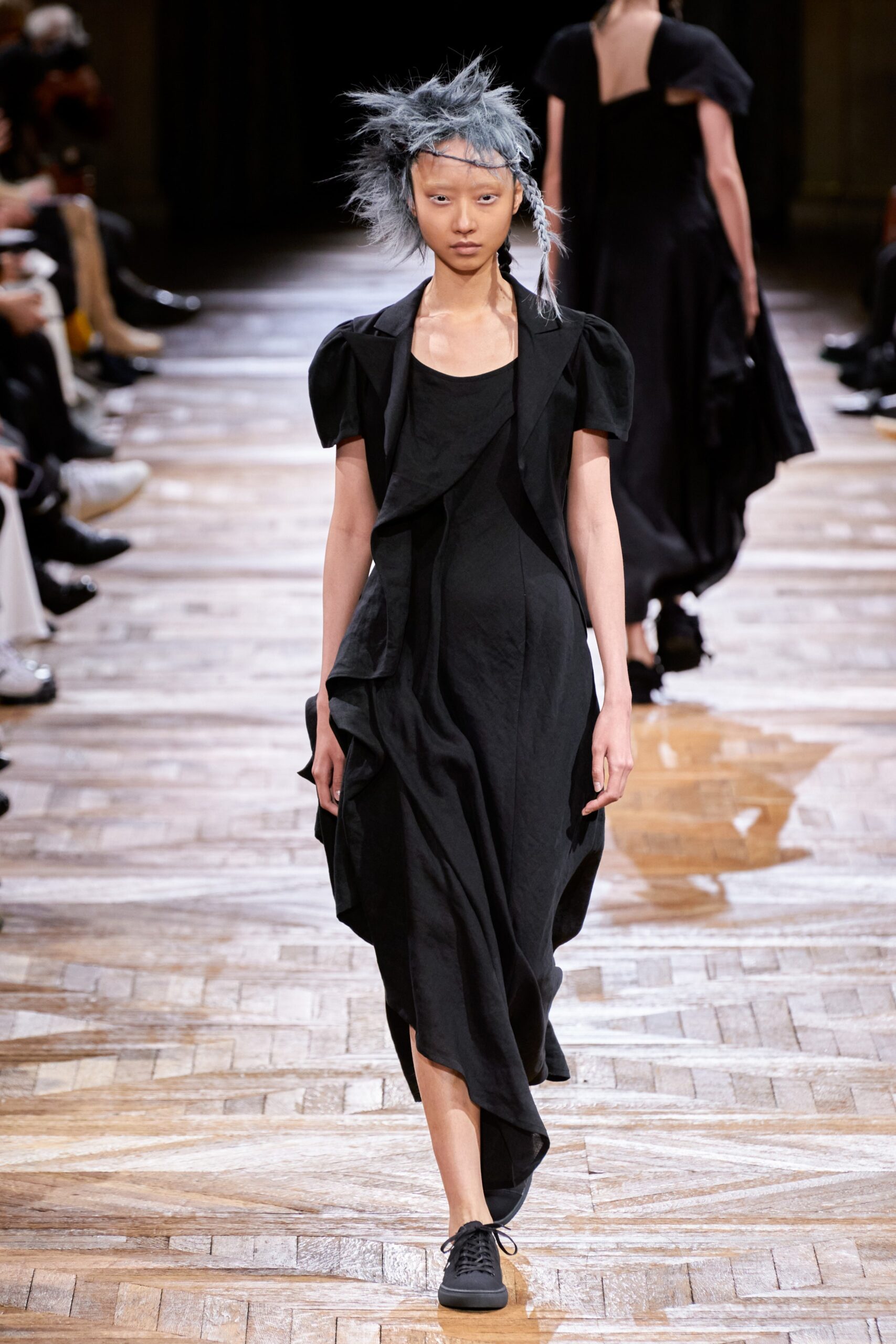 Yohji Yamamoto S/S 22 Look 28