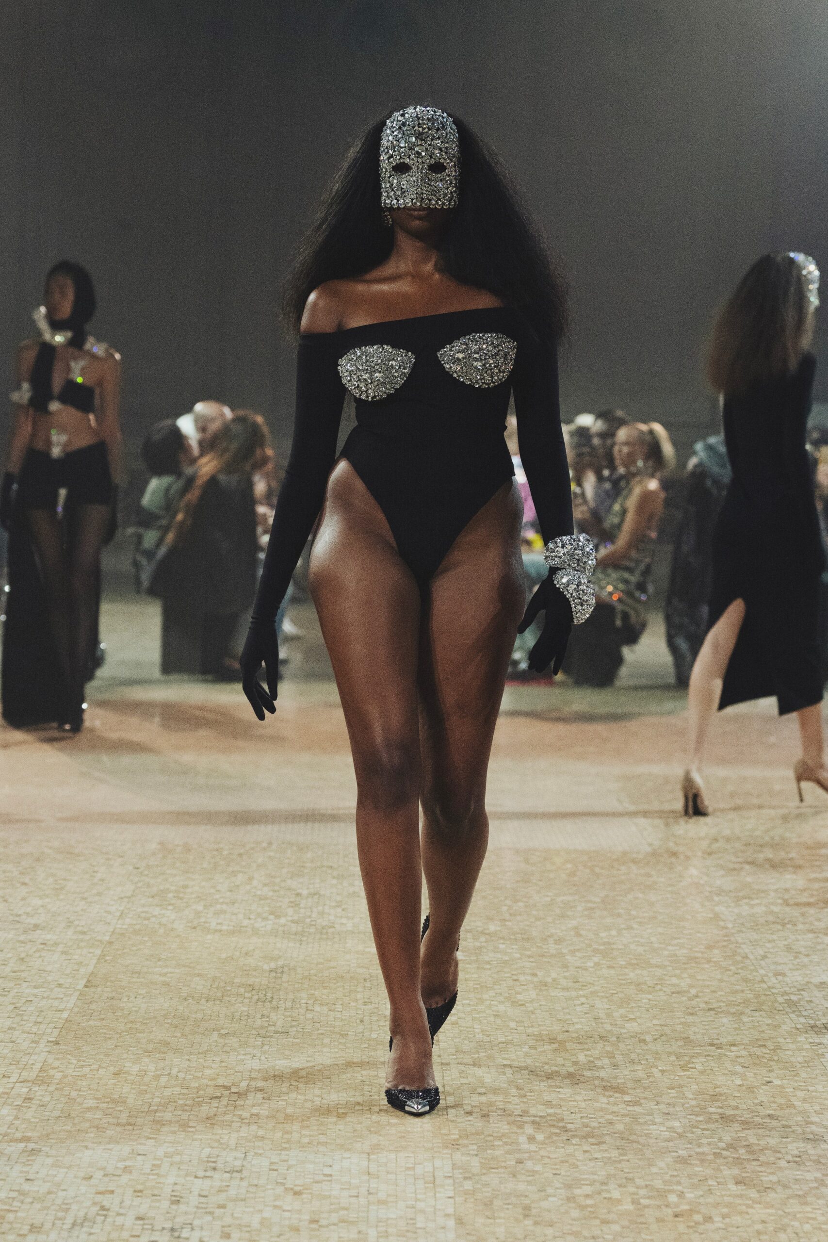 Area F/W 23 Look 365