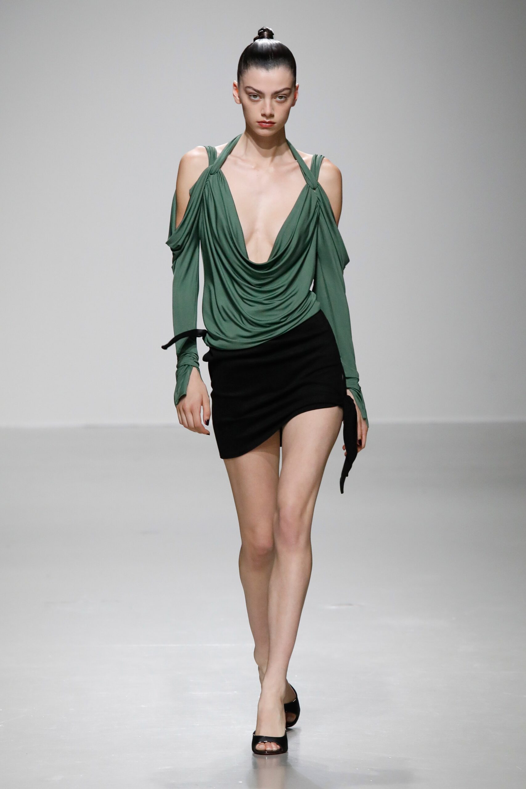 Atlein S/S 24 Look 294