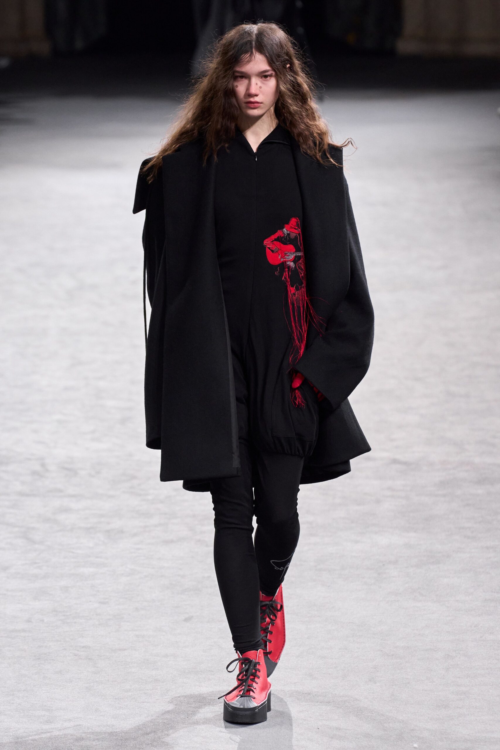 Yohji Yamamoto F/W 23 Look 29