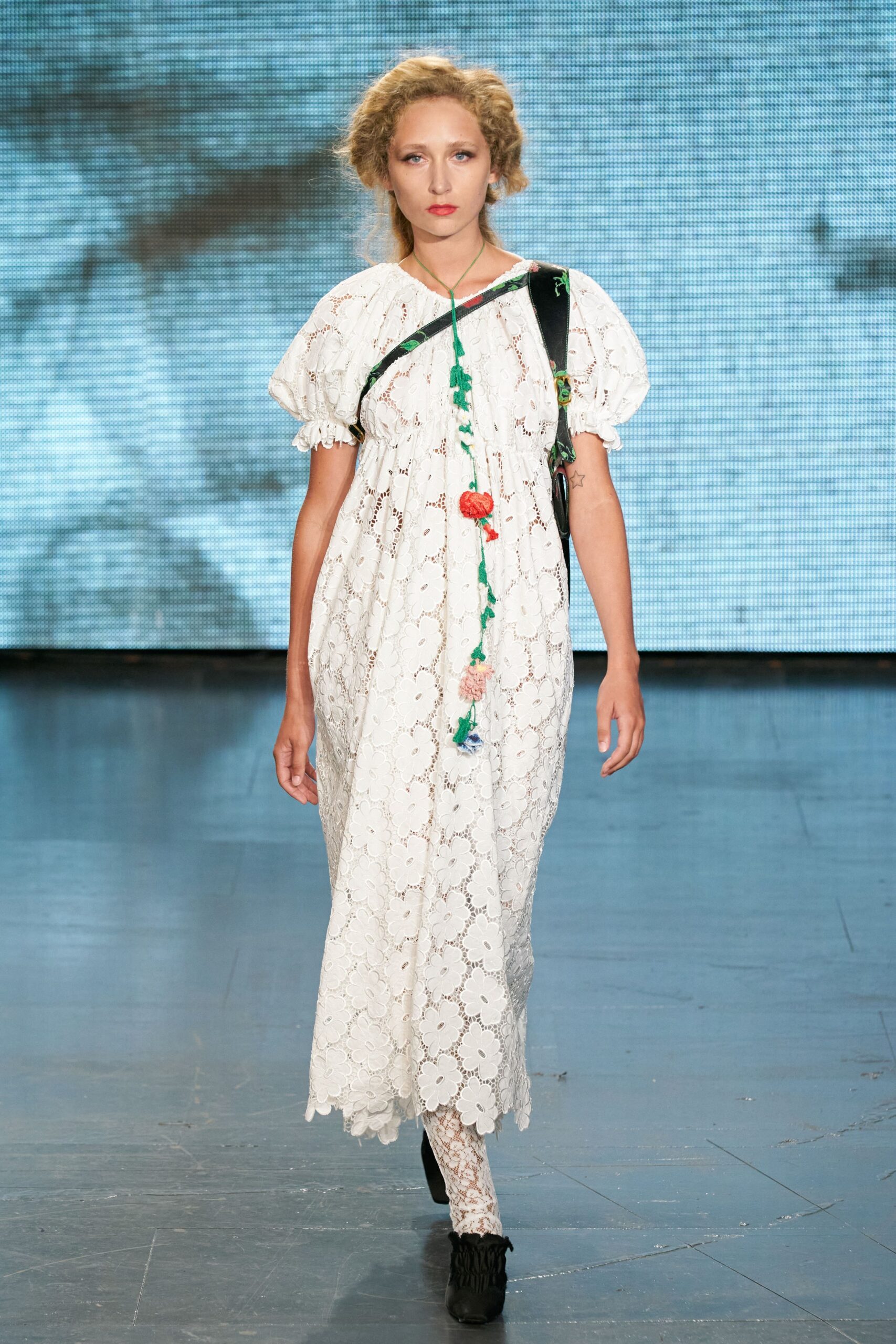 Yuhan Wang S/S 22 Look 30