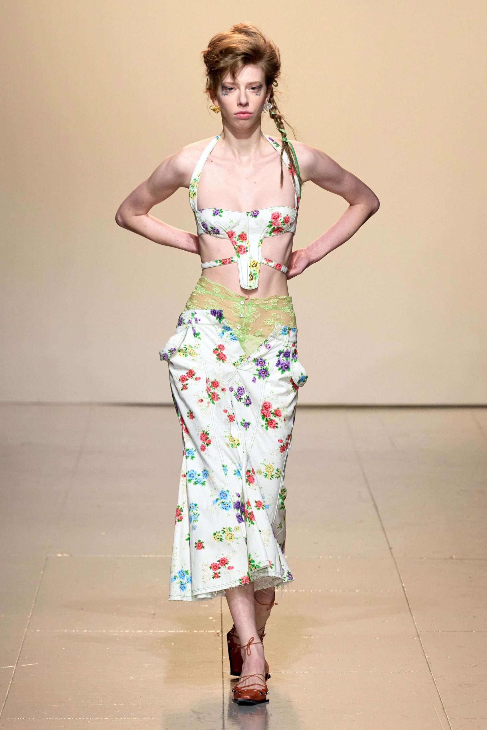 Yuhan Wang F/W 23 Look 30